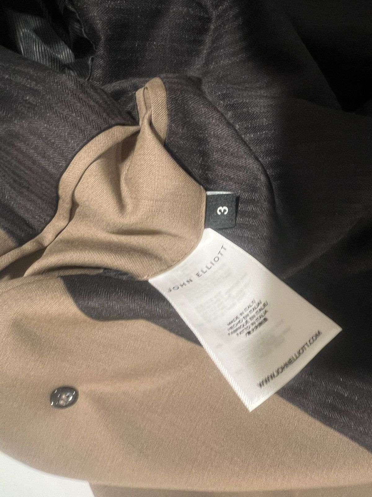 John Elliott John Elliott men’s blazer. 3/L. $1098 Size 40R - 9 Thumbnail