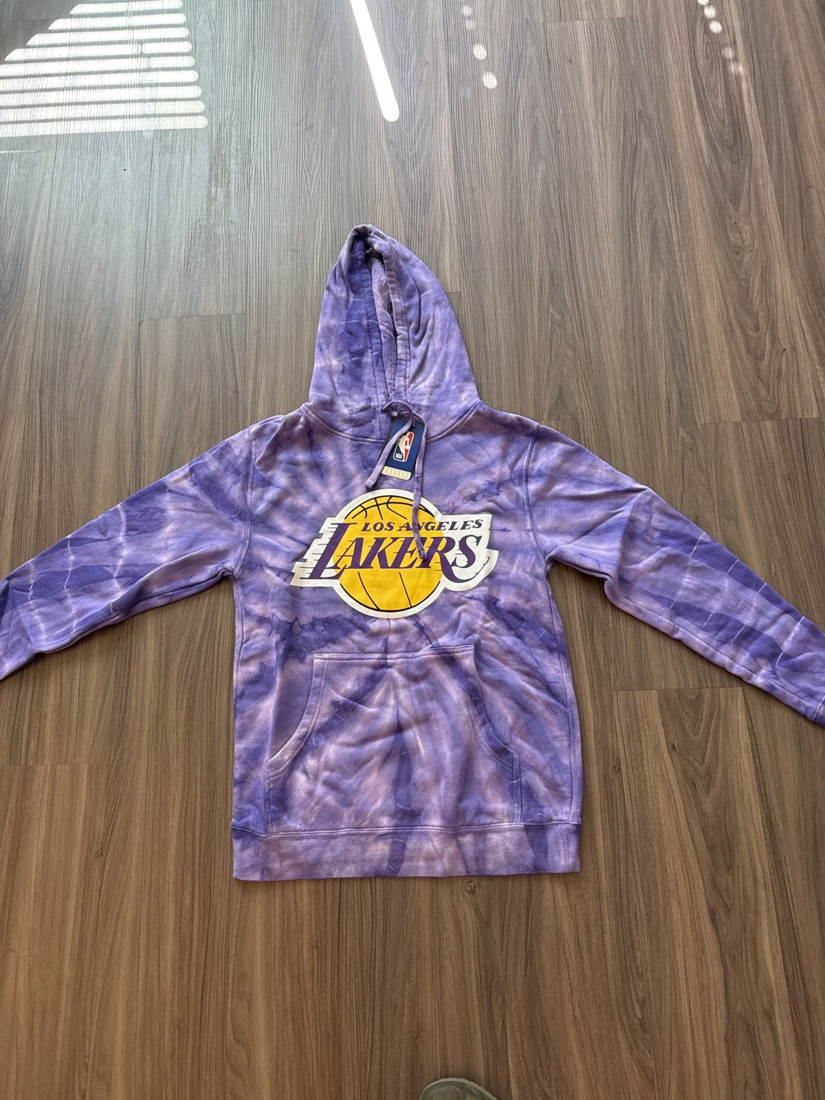Young And Reckless Young & Reckless LA Lakers Tie Dye Hoodie Men’s Size S Size US S / EU 44-46 / 1 - 1 Thumbnail