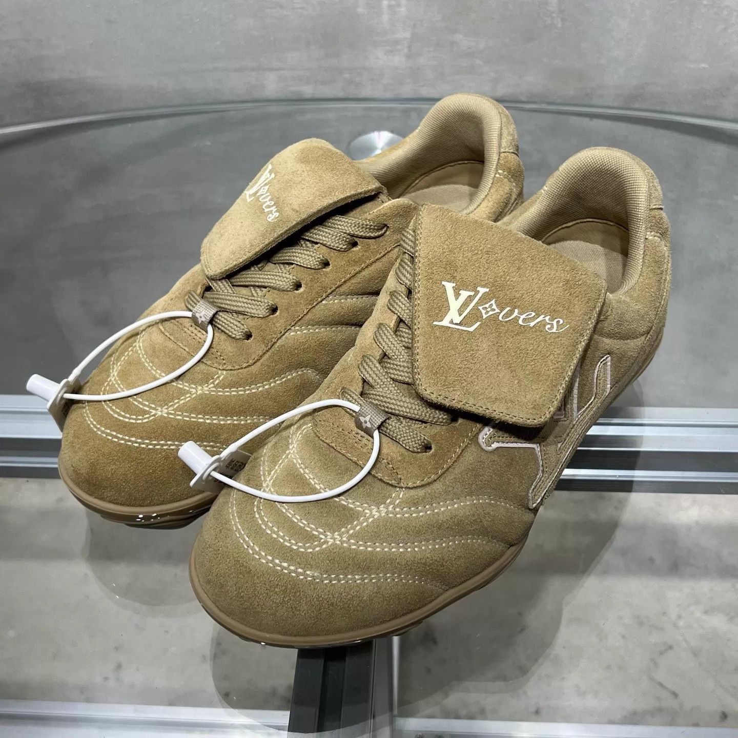 Louis Vuitton LV Footprint Soccer Shoe Khaki UK3 (37) Size US 5.5 / IT 35.5 - 2 Thumbnail