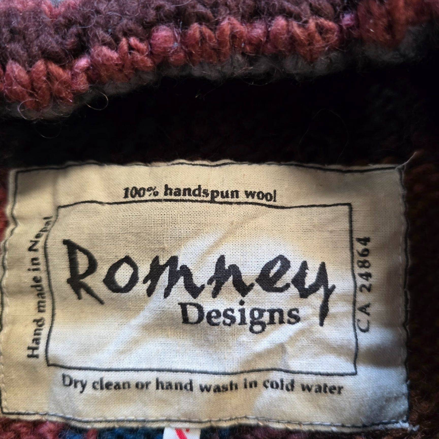 Vintage VINTAGE Romney Designs Sweater Cardigan Women Size S Pink Handspun Wool Nepal Heavyweight Geometric Knit Long Sleeve Round Neck Casual Size S / US 4 / IT 40 - 7 Thumbnail
