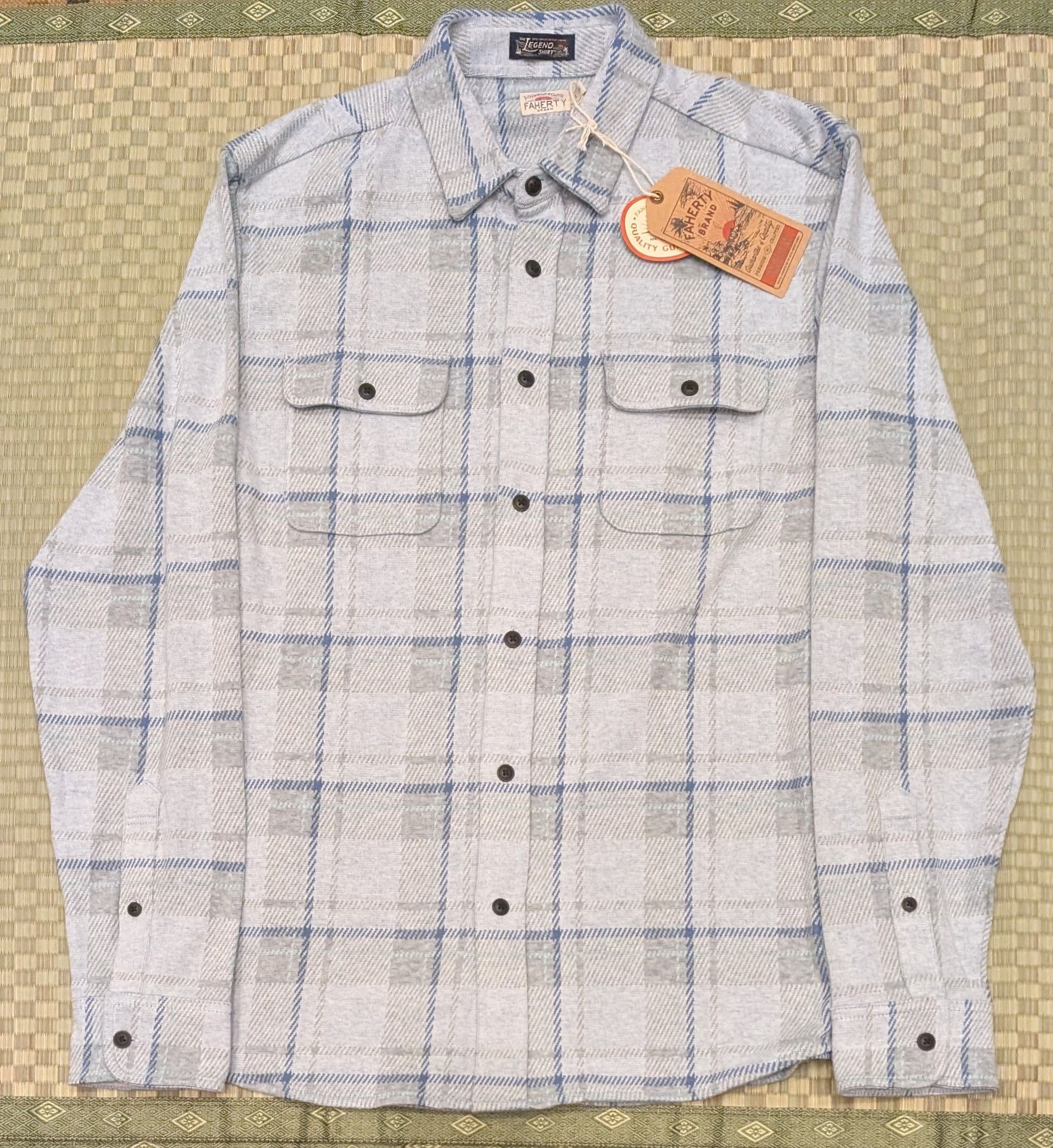 Faherty NWT Faherty Legend Sweater Shirt Maine Sky Plaid Size US L / EU 52-54 / 3 - 1 Thumbnail