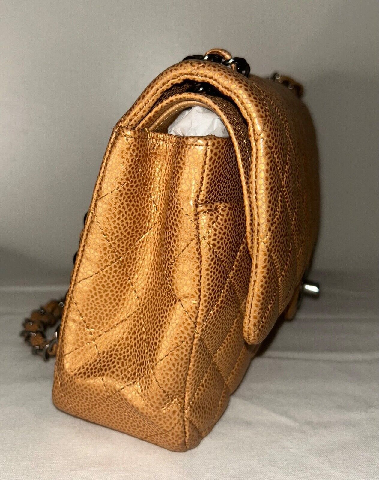 Chanel CHANEL Medium Double Flap Metallic Caviar Leather Bag Golden Size ONE SIZE - 5 Thumbnail