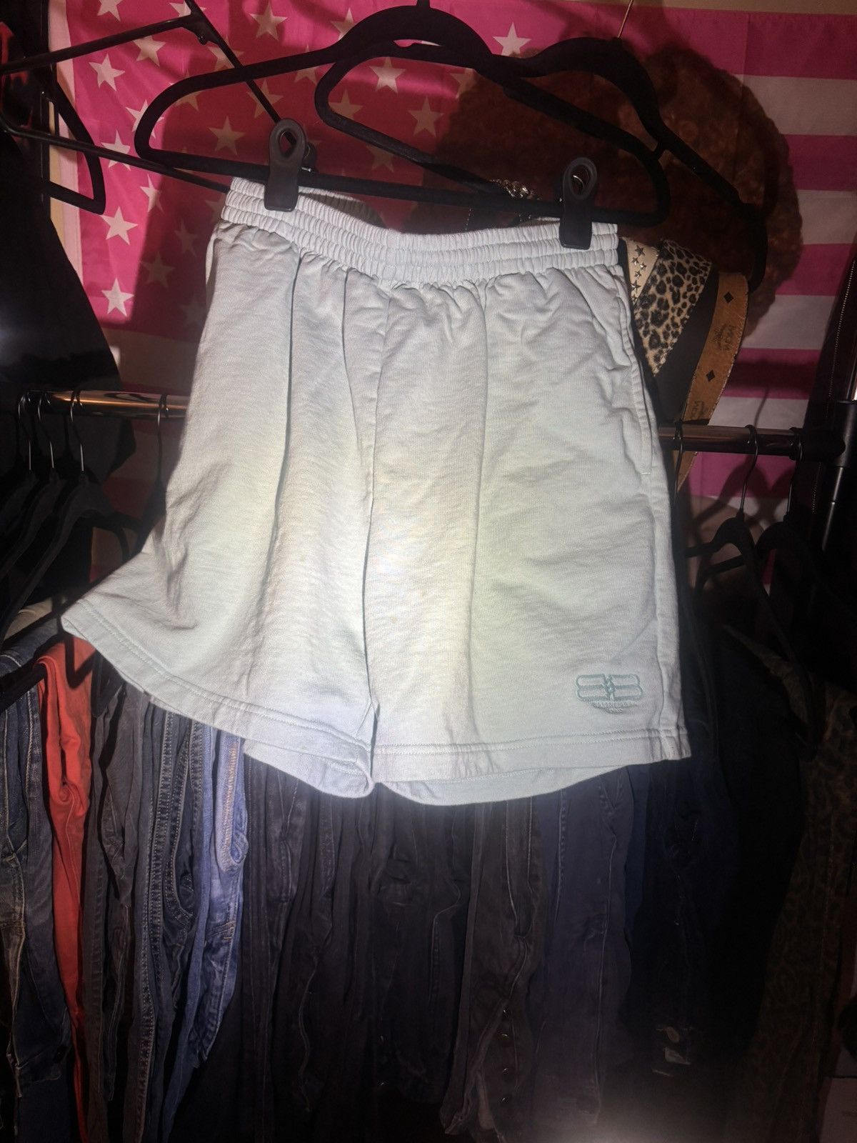 Balenciaga Balenciaga Sweatshorts Size US 32 / EU 48 - 1 Thumbnail