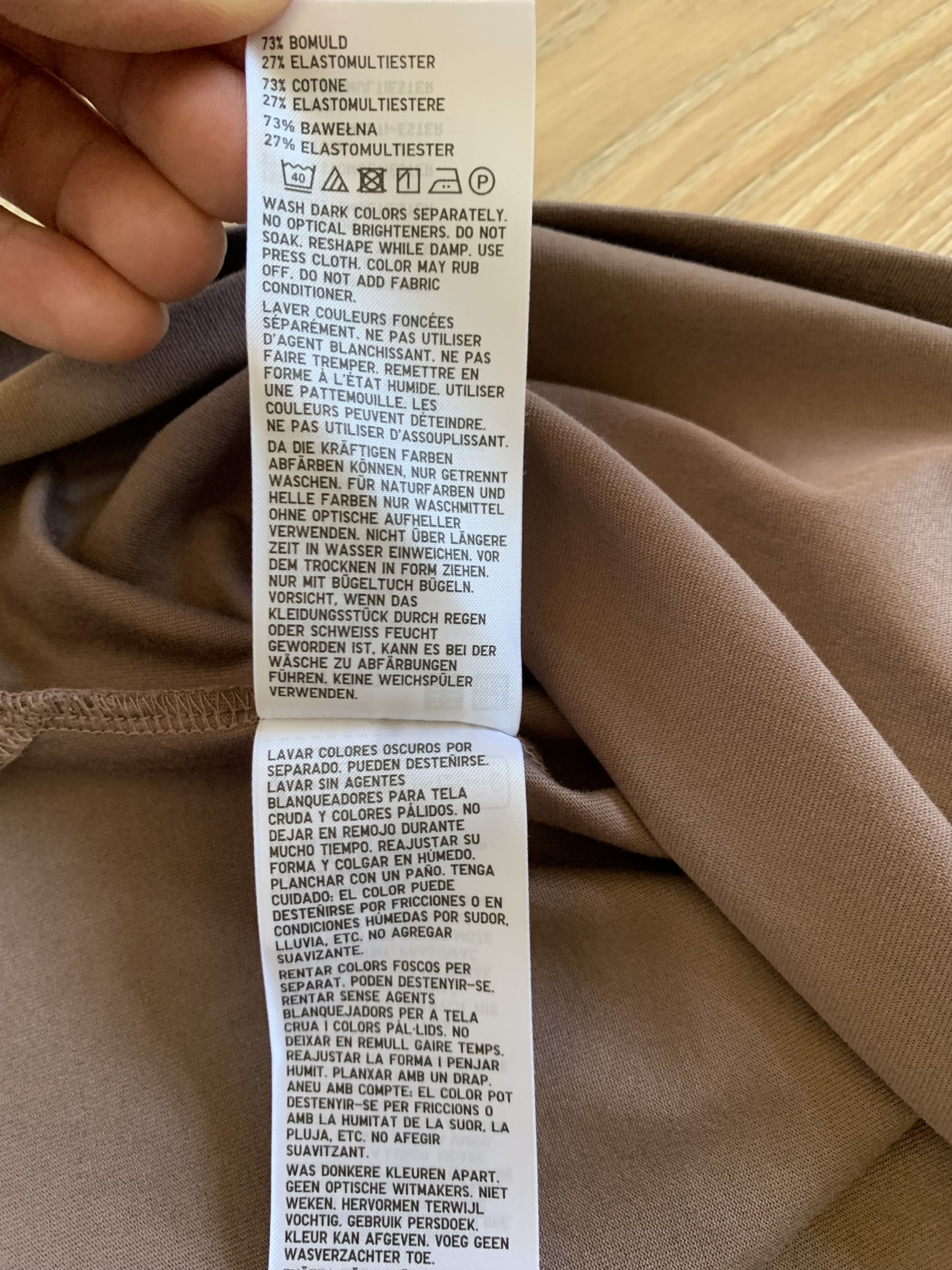 Uniqlo Uniqlo Cotton Basic Pocket T Shirt Size US L / EU 52-54 / 3 - 8 Thumbnail