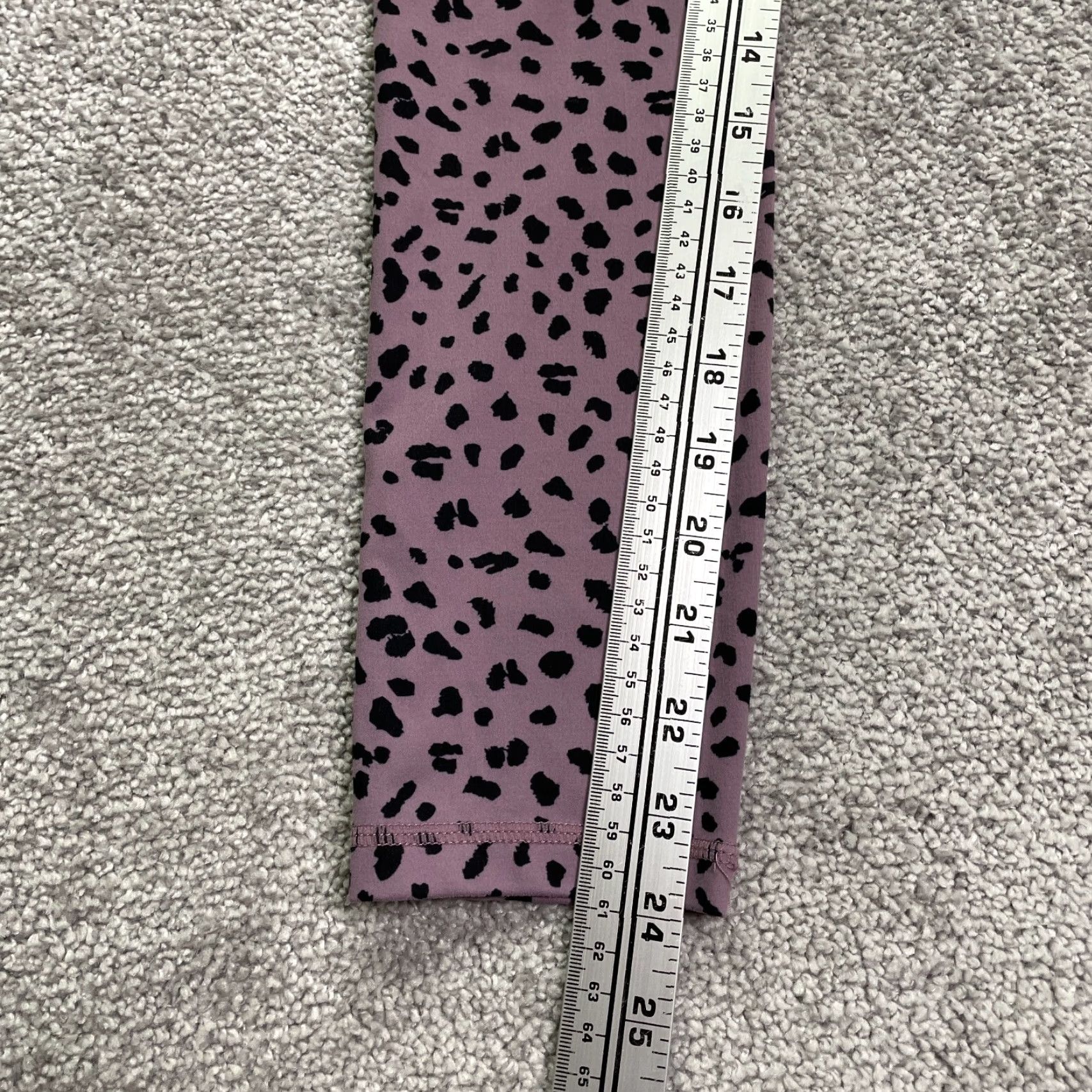 Vintage Zyia Leggings Womens 2 Purple Leopard Animal Print Active Compression Athletic Yoga Gym 24x24 Size 26" / US 2 / IT 38 - 7 Thumbnail