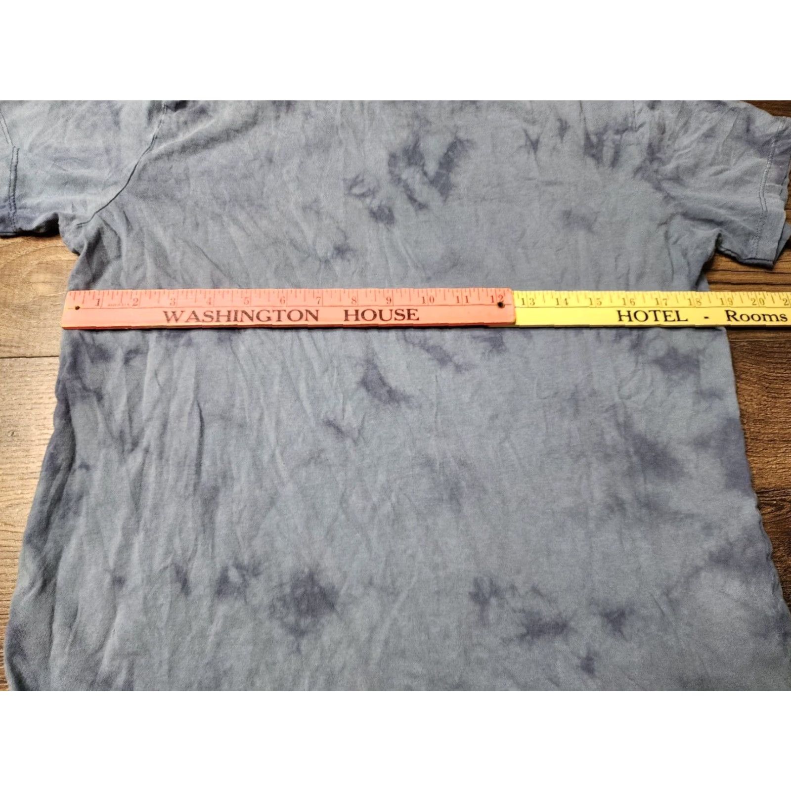 Vintage AC/DC Tie Dye T Shirt Womens Medium Blue Band Tee Size M / US 6-8 / IT 42-44 - 2 Thumbnail