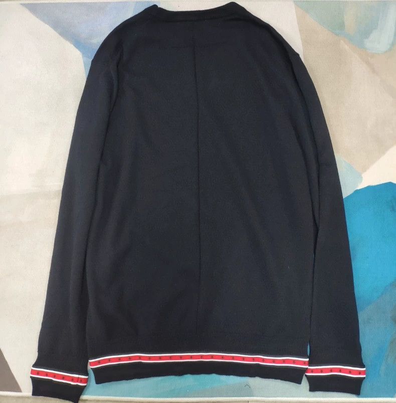 Givenchy Givenchy Ribbon Patch Classic Black Long Sleeve Woolen Swe Size US L / EU 52-54 / 3 - 2 Thumbnail