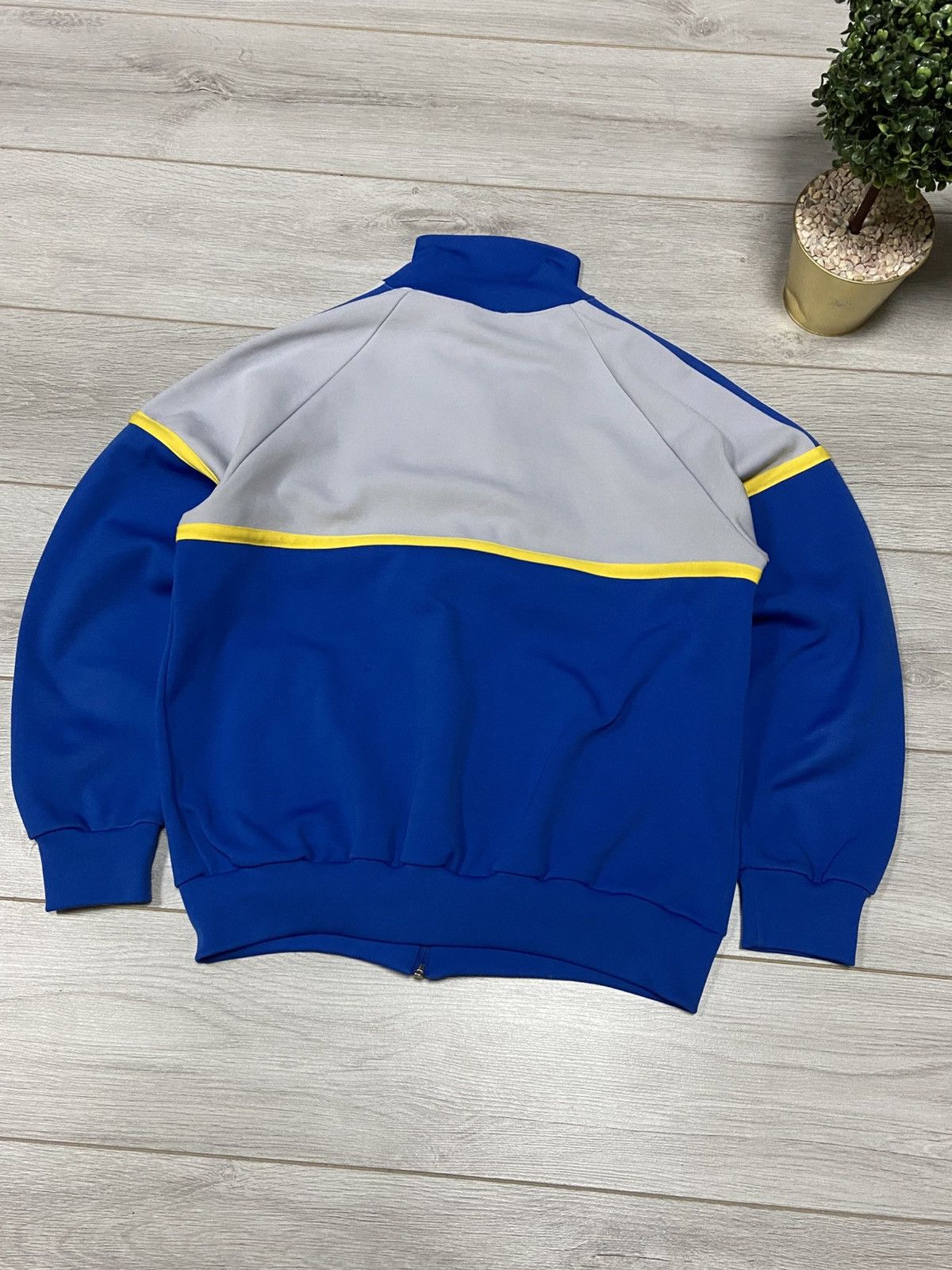 Adidas Adidas Korea vintage track jacket zip stripes Size US L / EU 52-54 / 3 - 9 Thumbnail