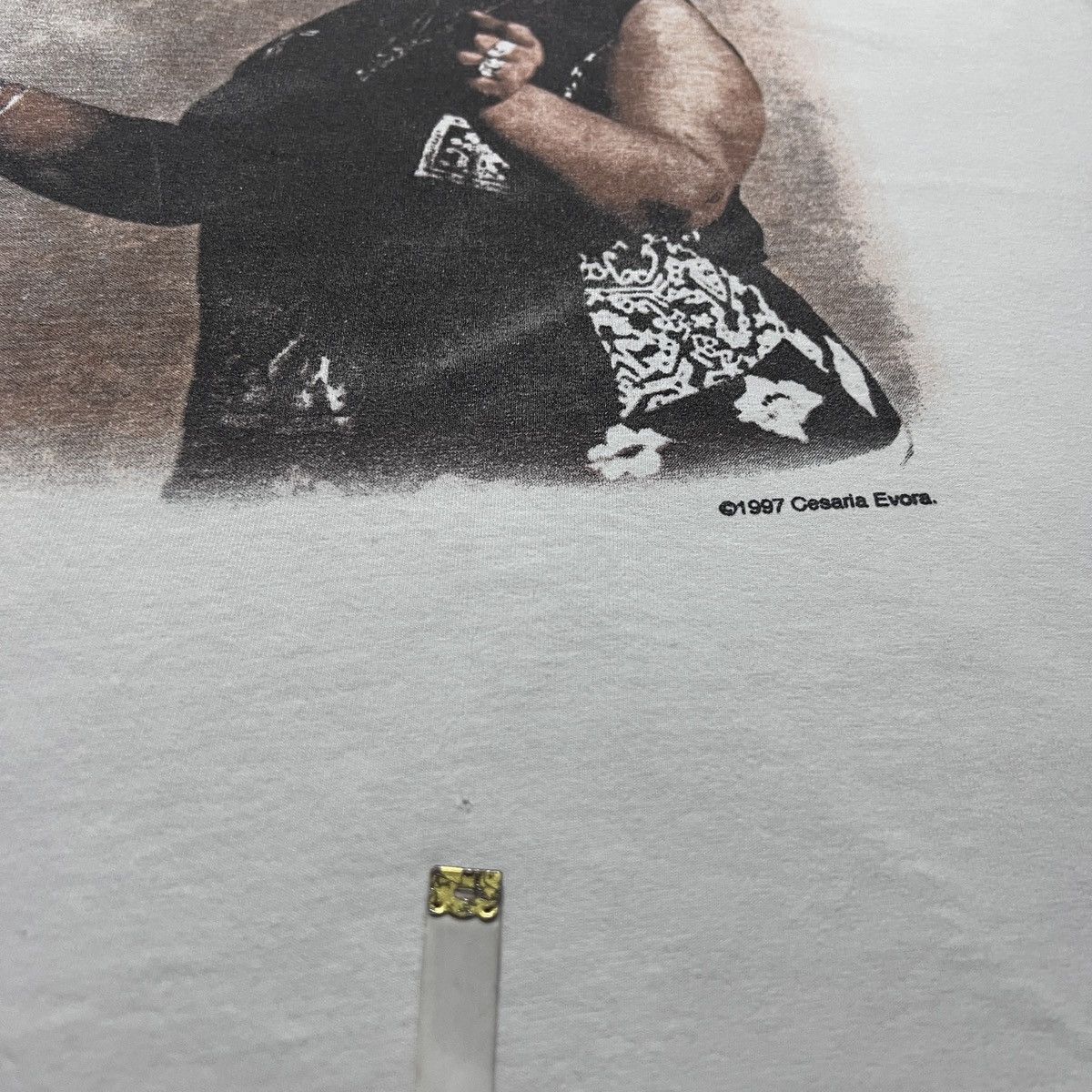 Band Tees Rare Vintage 90s Cesaria Evora Tee Diva Coladeira folk morna Size US L / EU 52-54 / 3 - 4 Thumbnail