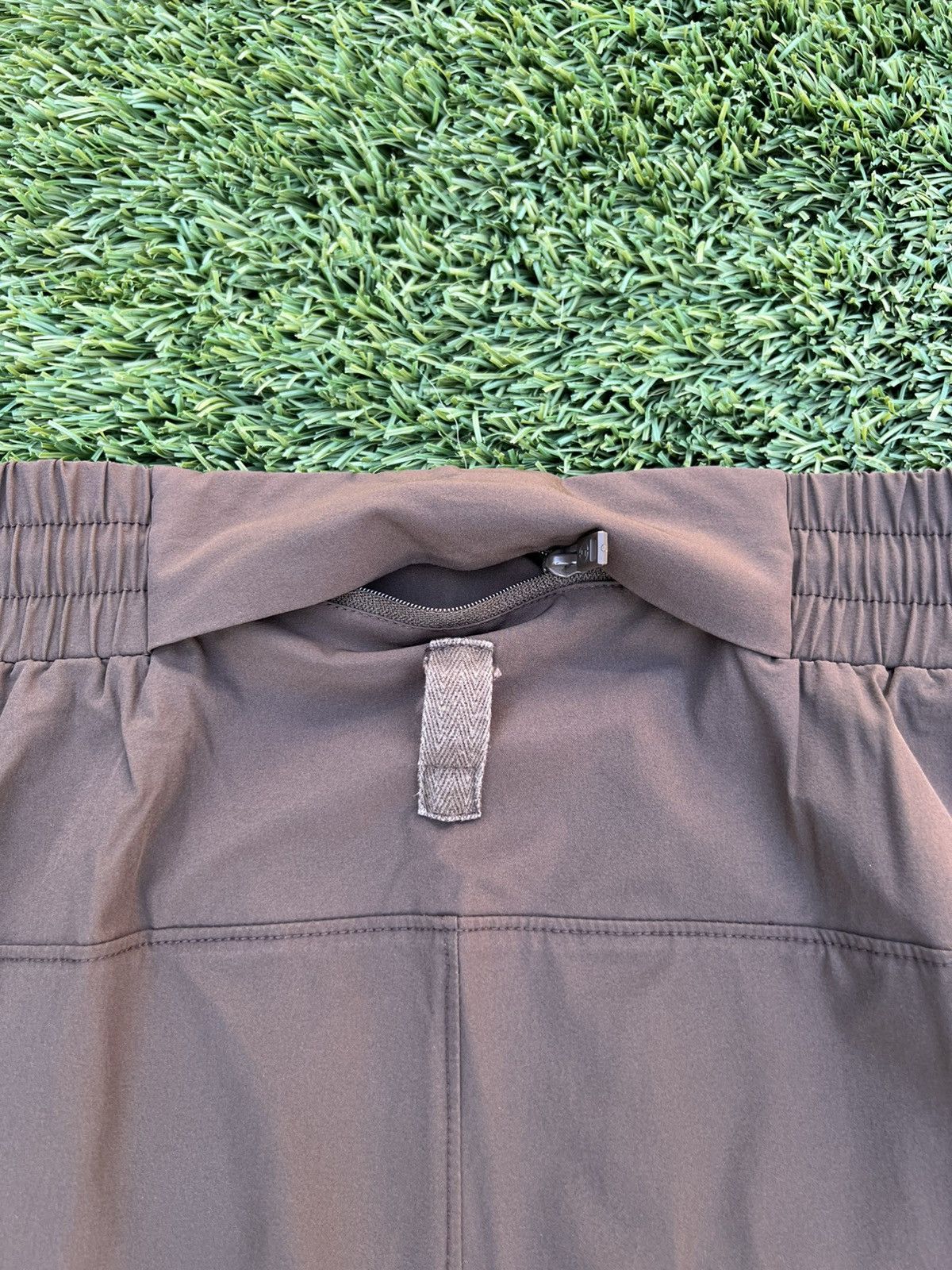 Represent Clo. Represent Clo 247 Training Pant Brown Size M Size US 32 / EU 48 - 9 Thumbnail