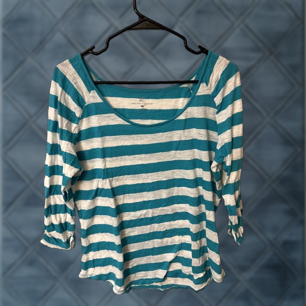 Vintage New York & Company Womens Large Top Blue White Stripe 3/4 Sleeve Size L / US 10 / IT 46 - 1 Thumbnail