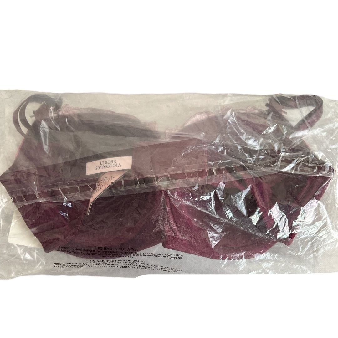 Victoria's Secret Victoria's Secret Dream Angels Embroidery Push-Up Bra, 32DD Size ONE SIZE - 9 Thumbnail