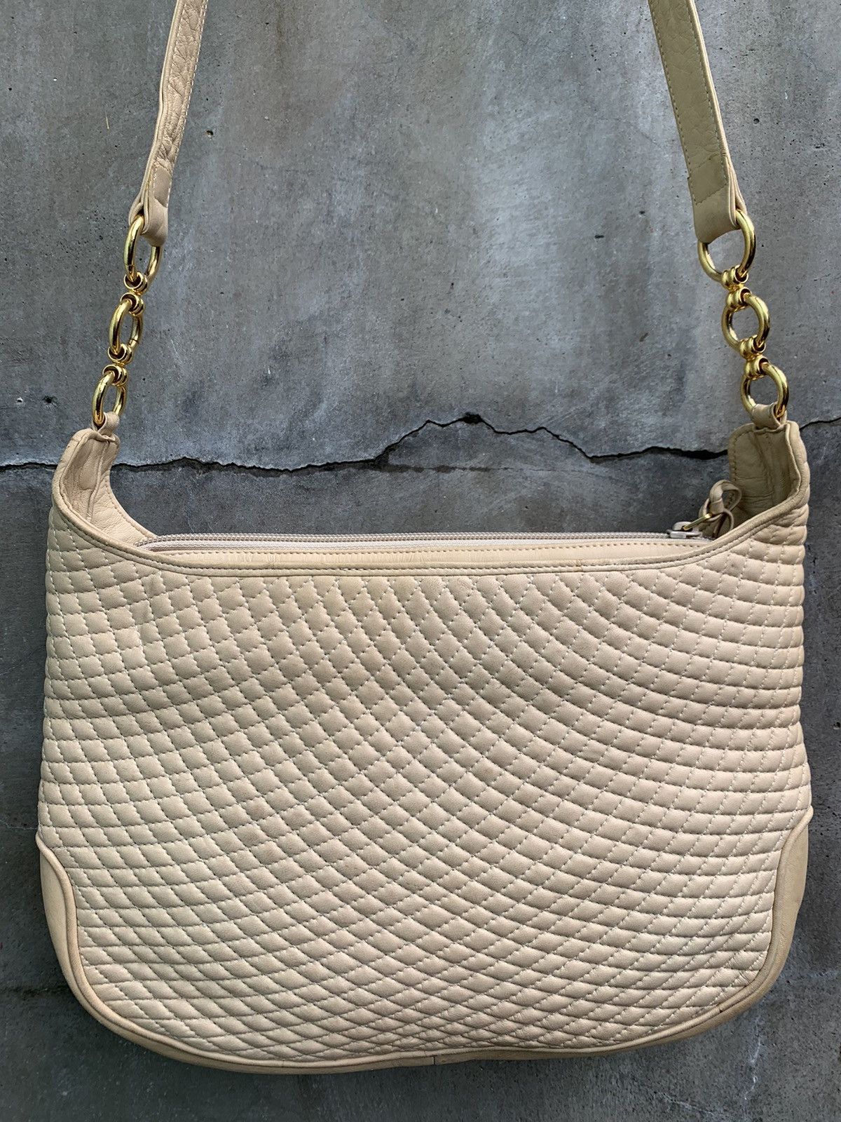 Bally Quilted Shoulder Bag Size ONE SIZE - 7 Thumbnail