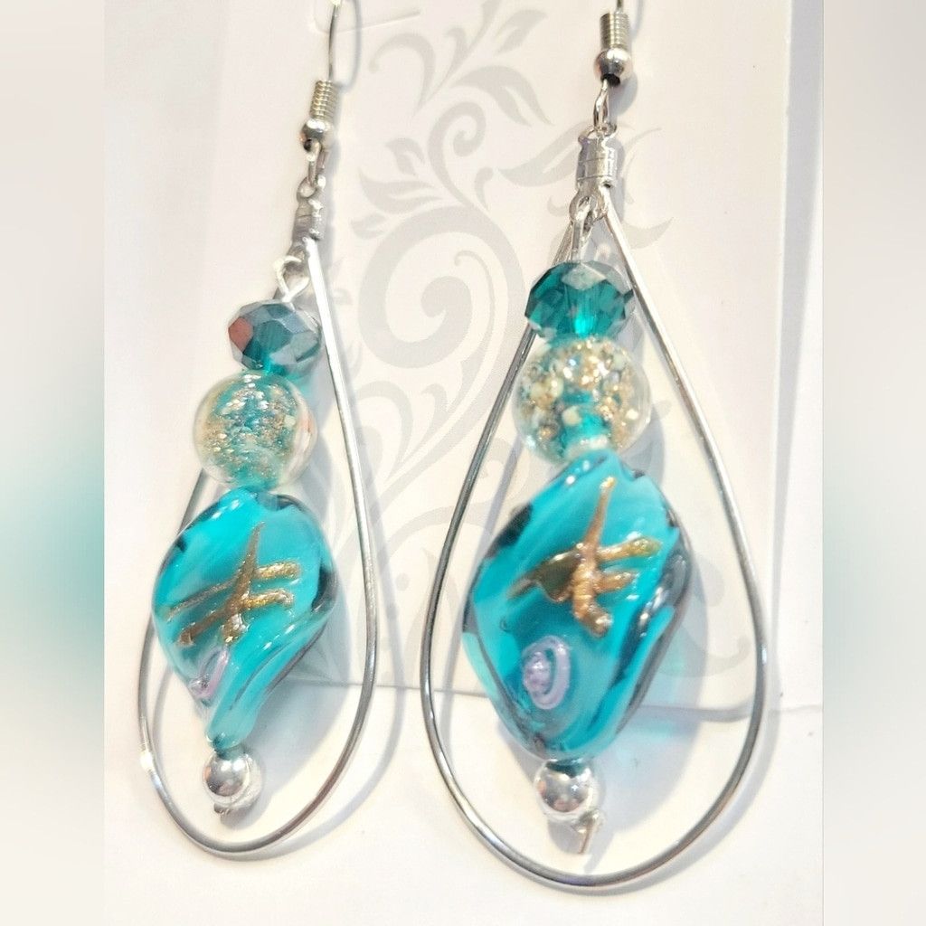 Handmade Twisted Teal, Gold, and Silver Drop Dangle Beaded Earrings Size ONE SIZE - 4 Thumbnail