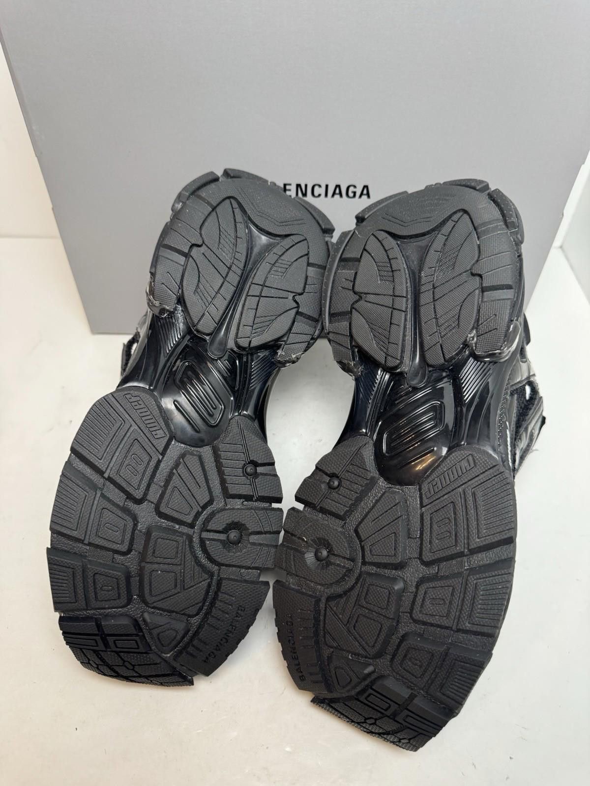 Balenciaga Balenciaga Runner Sneaker Black SZ 40/7 US New w/ Box Defect Size US 7 / IT 37 - 7 Thumbnail
