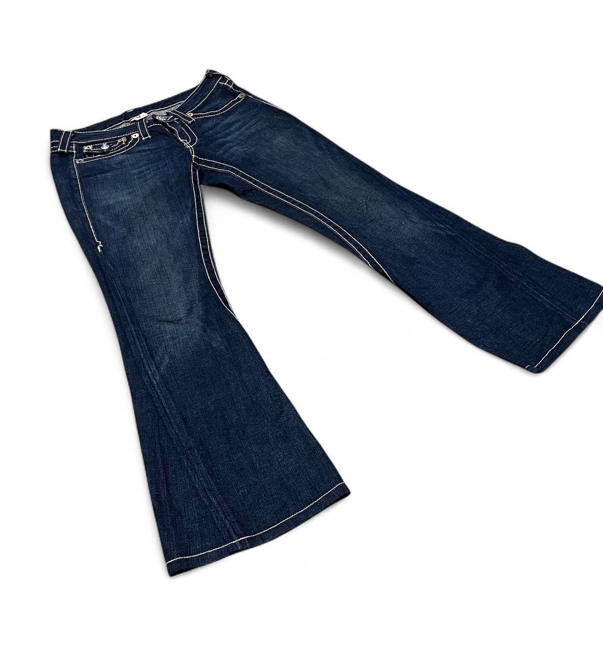 True Religion Flare Jeans true religion Rainbow Joey low rise twisted leg Size US 29 - 7 Thumbnail