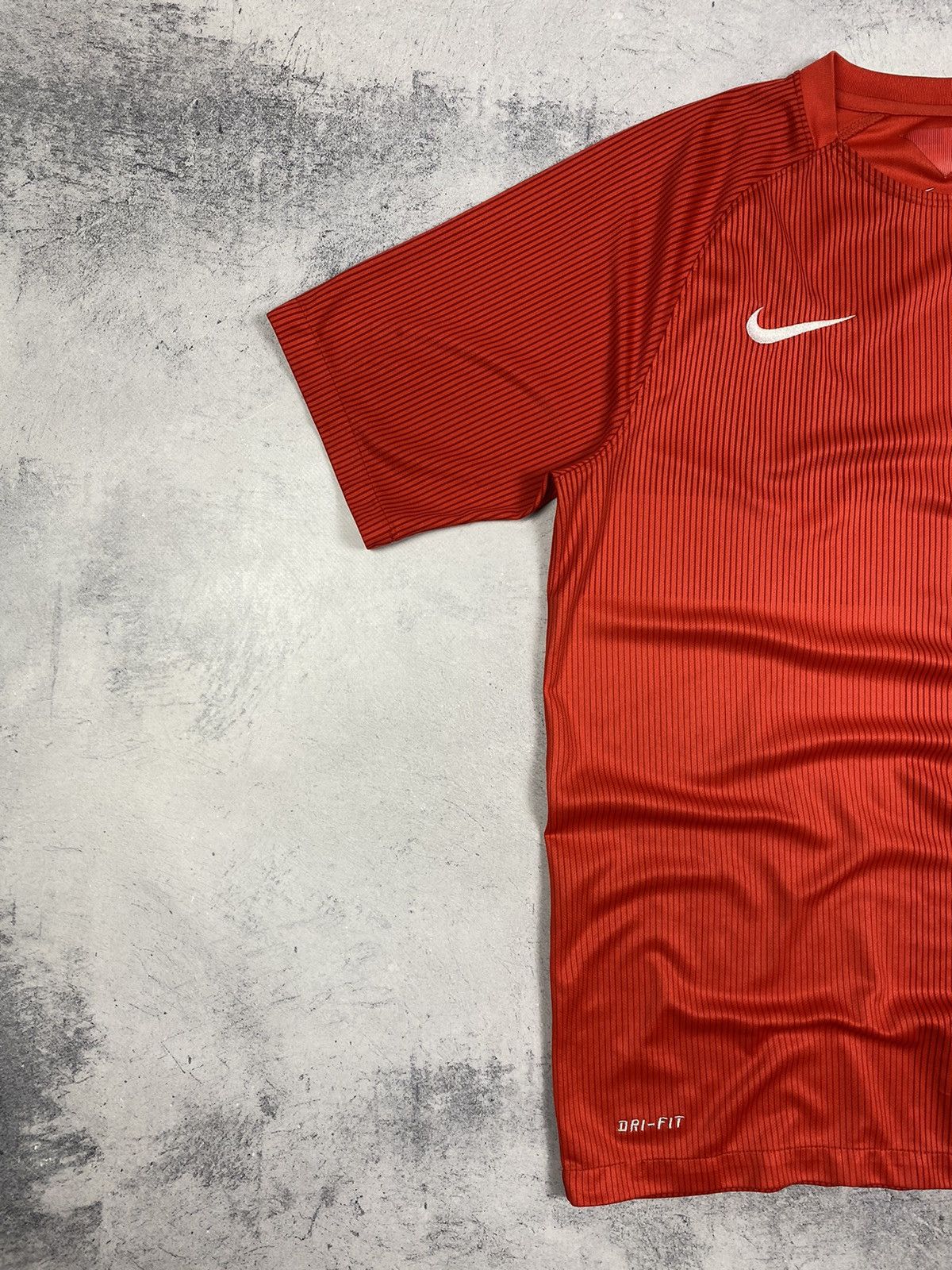 Nike Nike England Football Soccer Jersey Shirt Size M Size US M / EU 48-50 / 2 - 3 Thumbnail