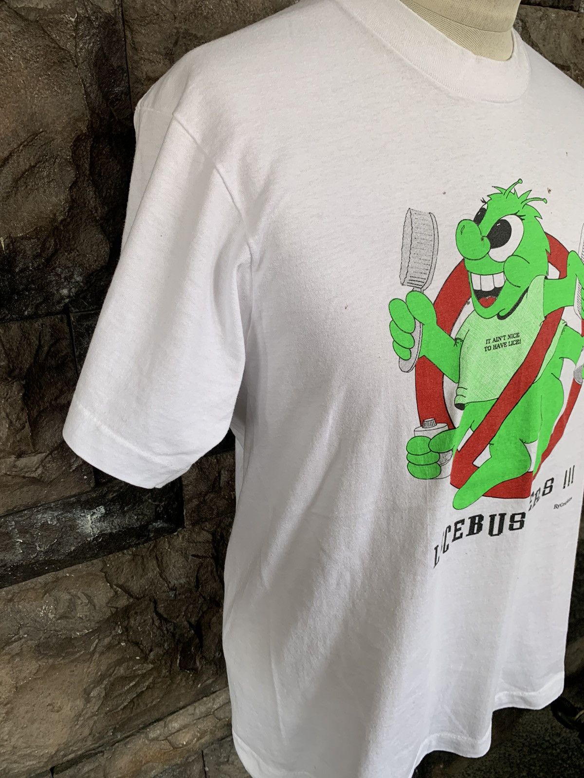 Vintage Vintage 90s Licebusters Ry Graphics T shirt Size US L / EU 52-54 / 3 - 6 Thumbnail