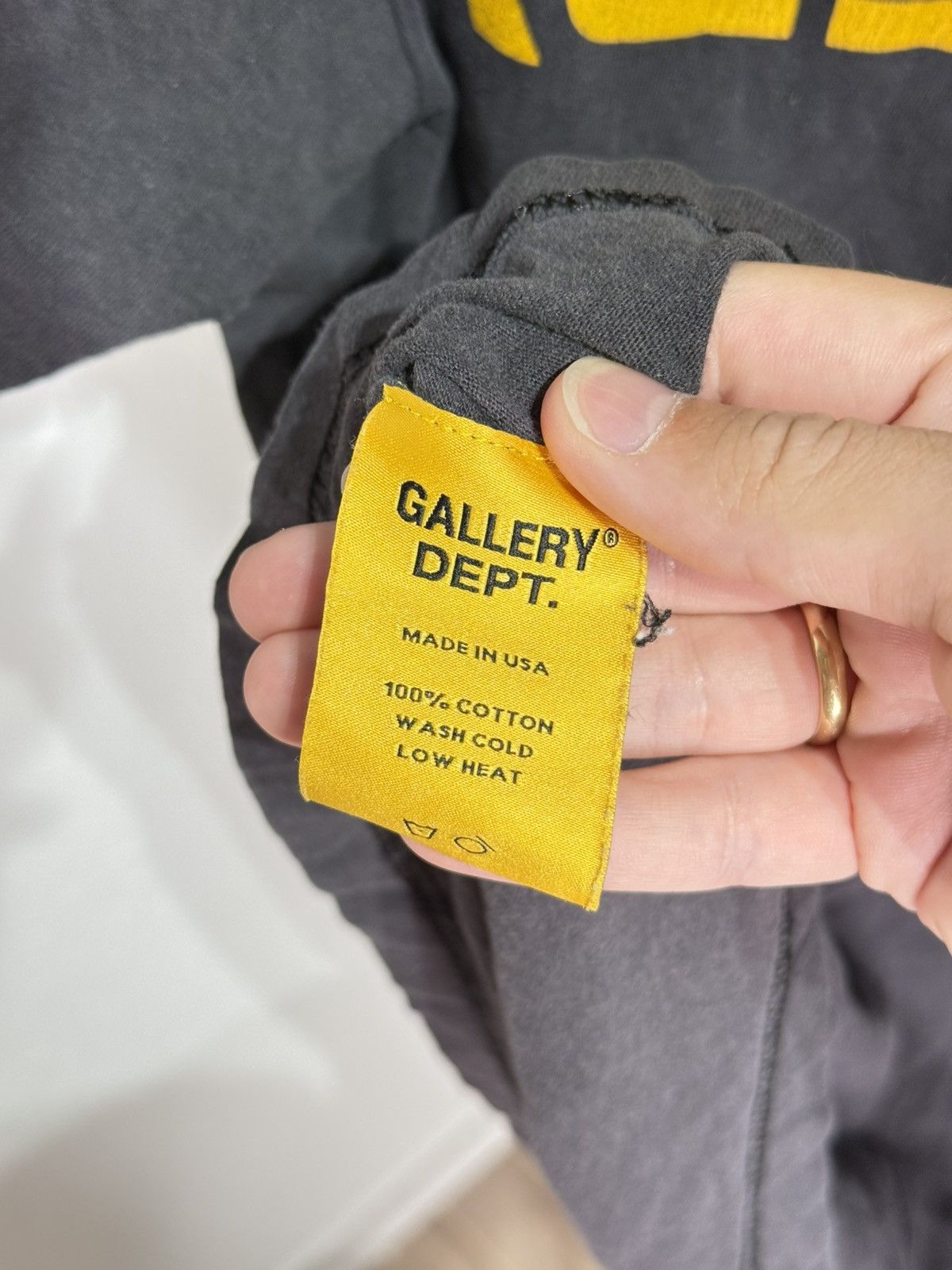 Gallery Dept. Gallery Dept. Upside Down Logo Shirt Size US M / EU 48-50 / 2 - 6 Thumbnail