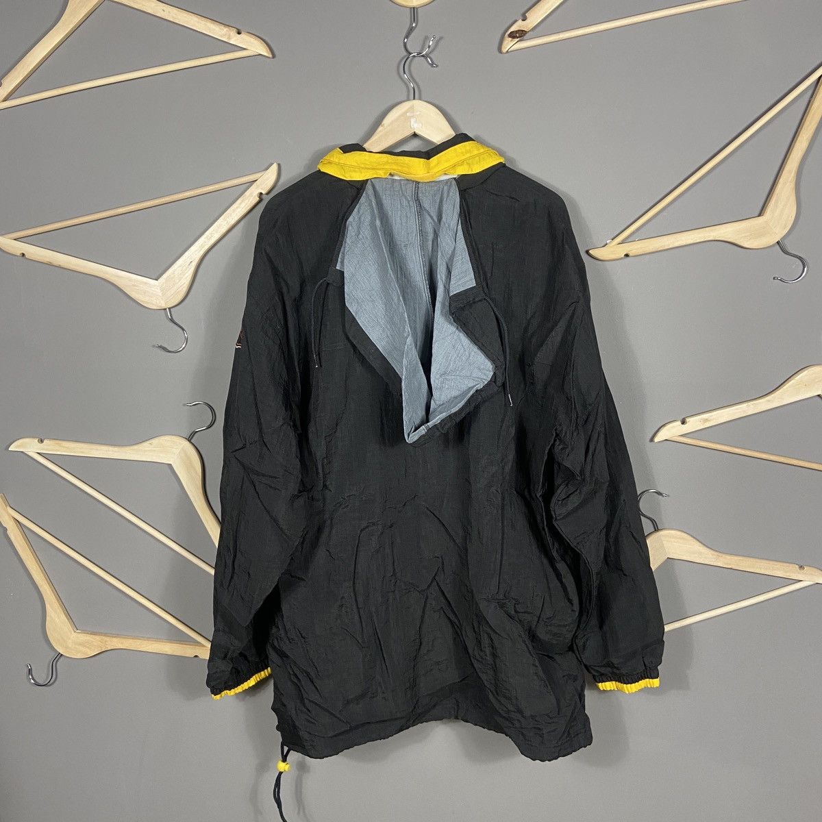 NHL × Starter × Vintage Vintage Starter Boston Penguins NHL hockey jacket Size US XL / EU 56 / 4 - 2 Thumbnail