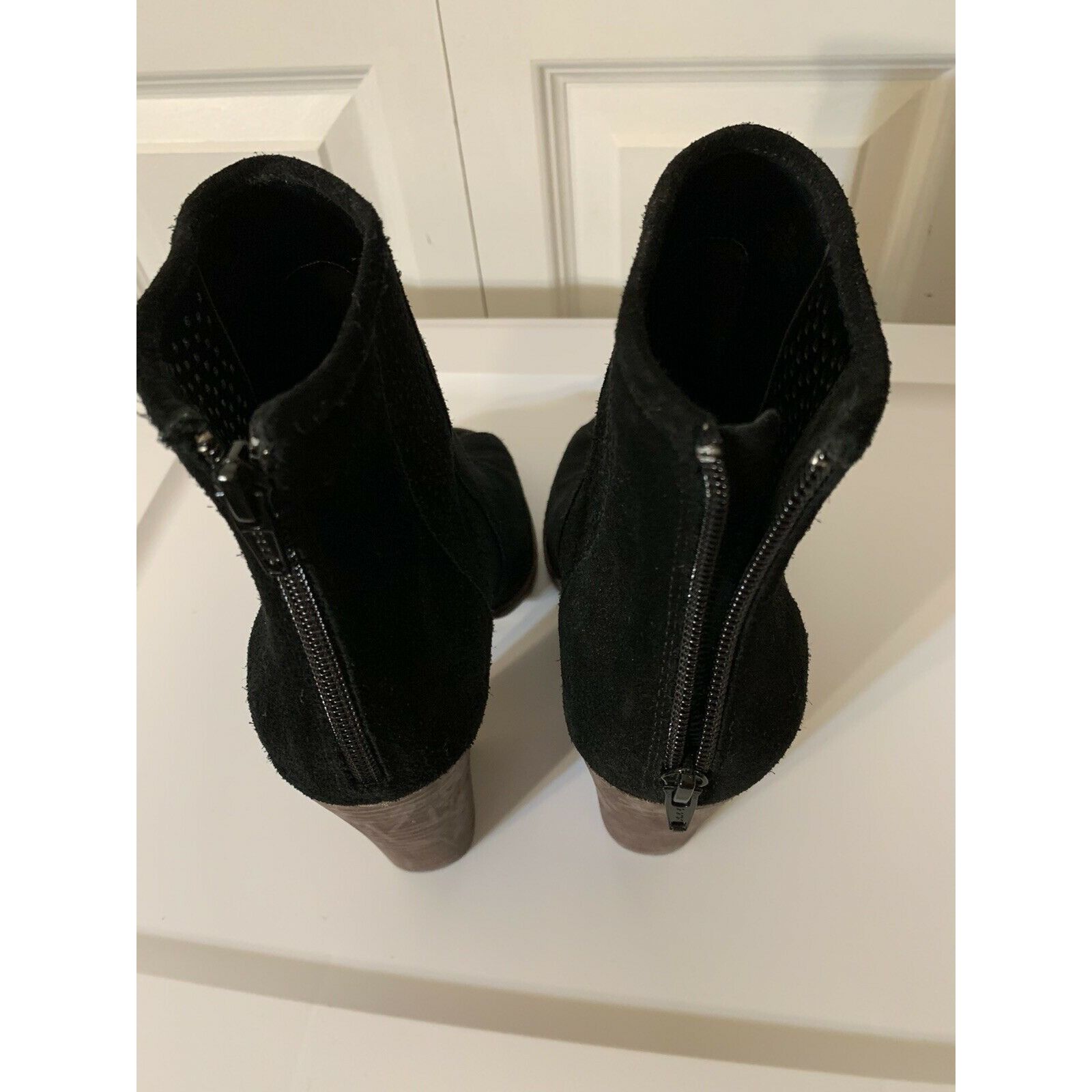 Other Gianni Bini Womens Sz 9M Black Open Toe Suede Leather Ankle Size US 9 / IT 39 - 8 Thumbnail