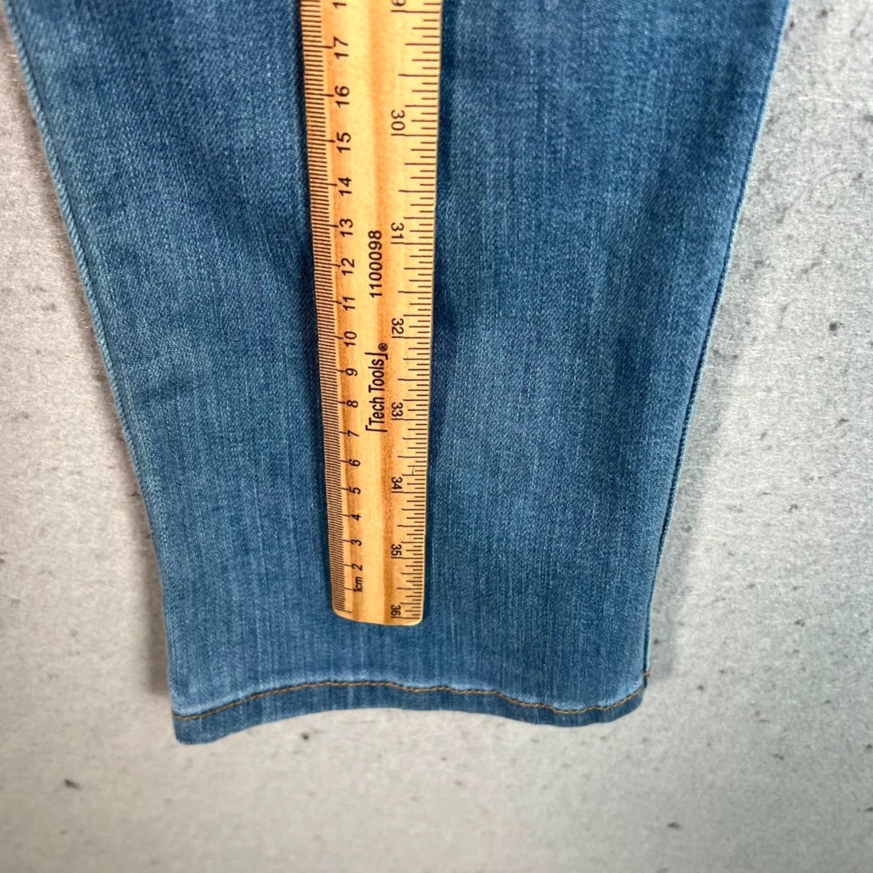 Denime Judi Rosen New York Womens Size 27 High-Waisted Straight-Leg Blue Denim Jeans Size 27" / US 4 / IT 40 - 6 Thumbnail