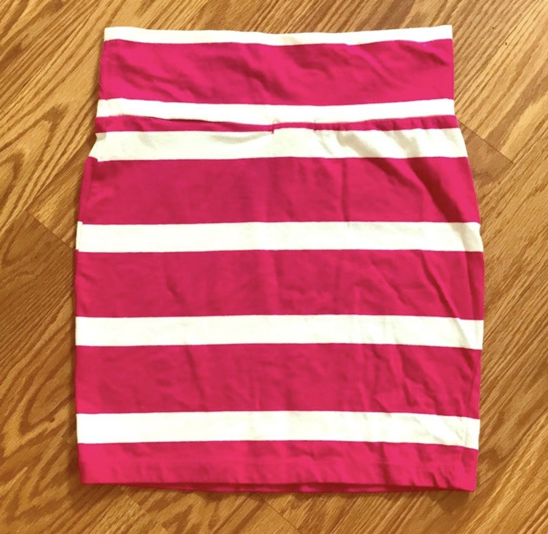 Other ZENANA OUTFITTERS STRIPED STRETCH MINI SKIRT SIZE S Size 26" / US 2 / IT 38 - 2 Thumbnail