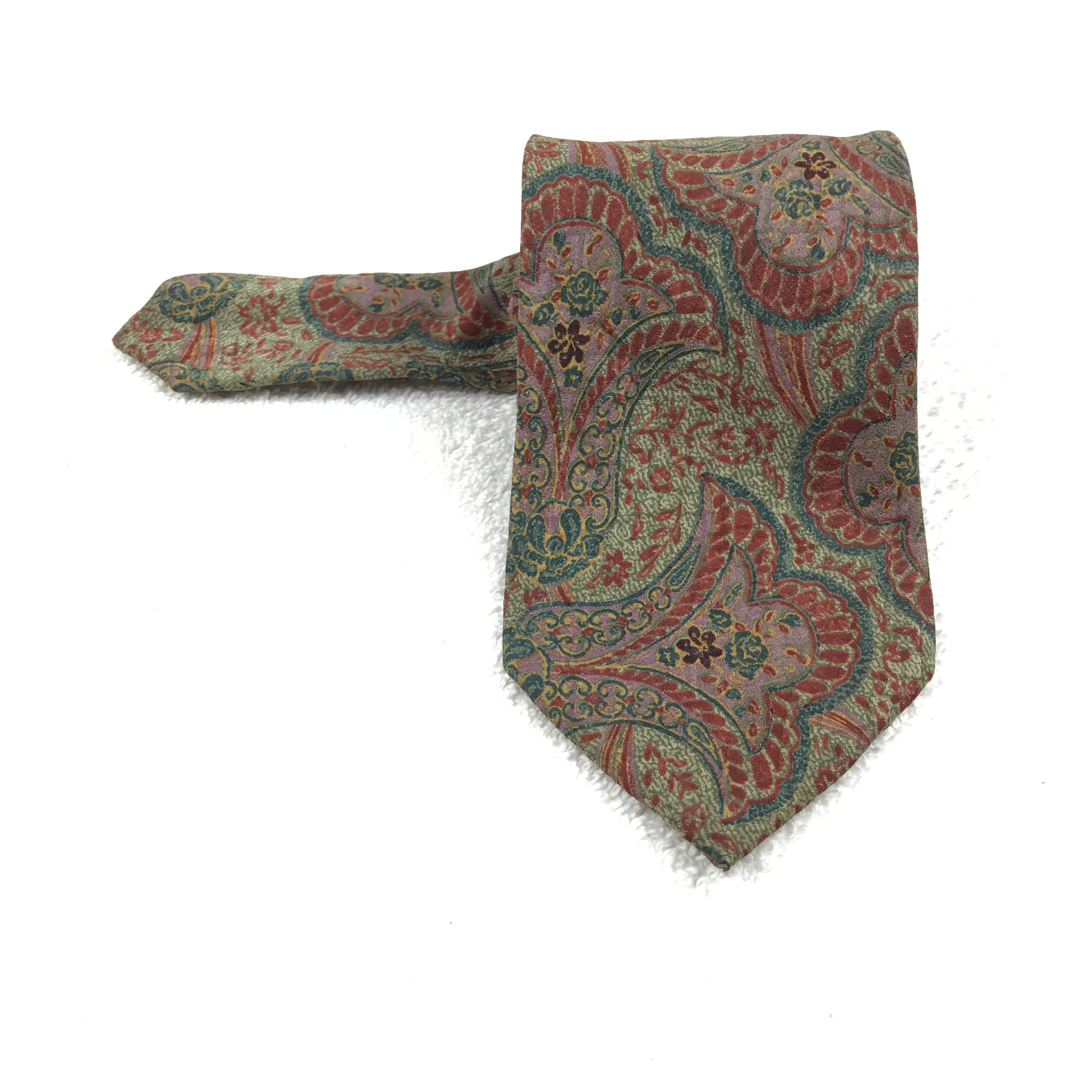 Giorgio Armani × Vintage Vintage Giorgio Armani Silk Necktie Size ONE SIZE - 1 Thumbnail