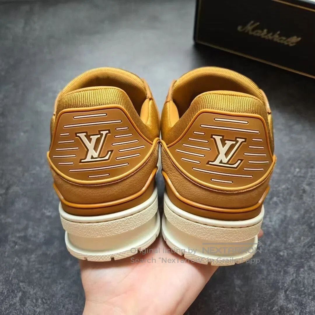 Louis Vuitton louis vuitton lv trainer in brown suede. Size US 8.5 / EU 41-42 - 3 Thumbnail