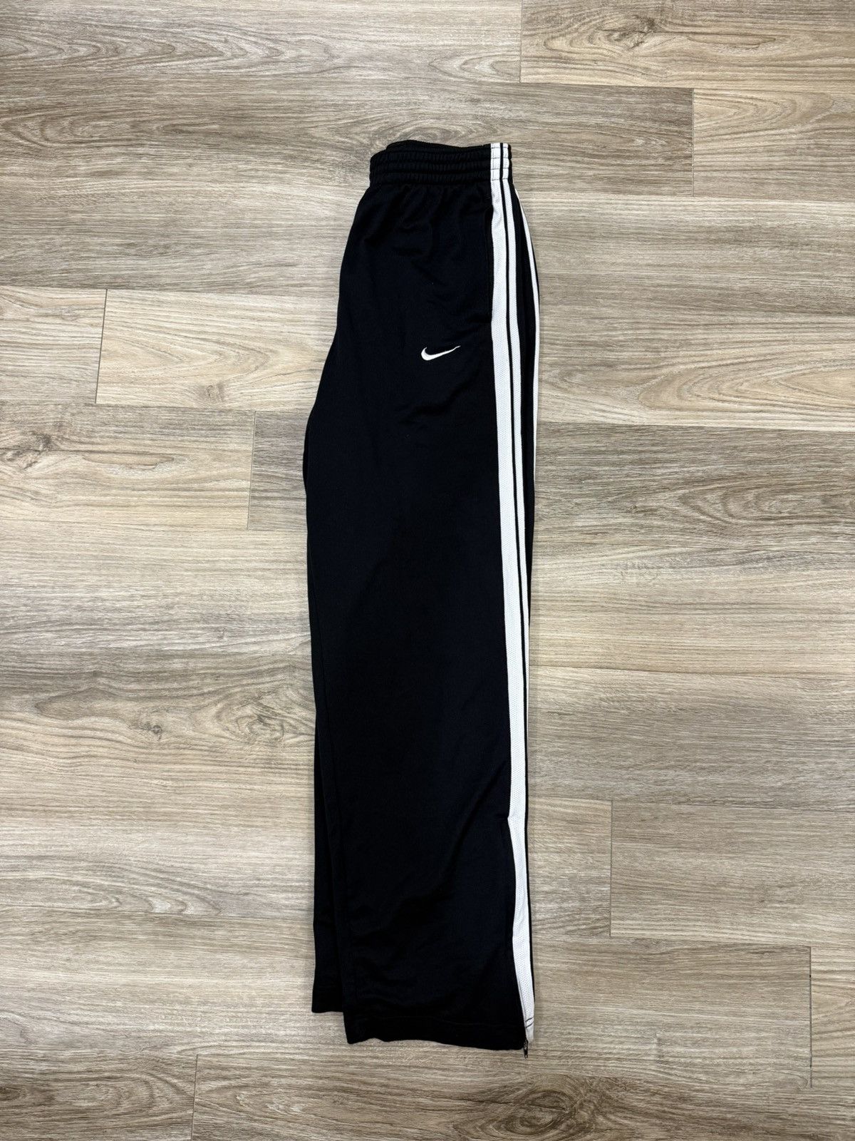 Nike Nike Sweatpants Size US 34 / EU 50 - 2 Thumbnail