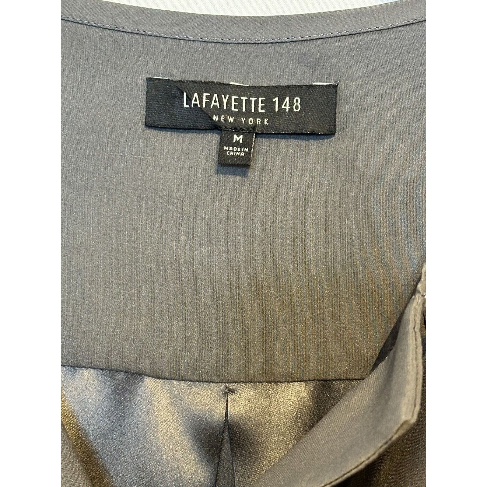 Lafayette 148 Lafayette 148 New York Silk Blouse Silver Dressy Casual Size M / US 6-8 / IT 42-44 - 2 Thumbnail