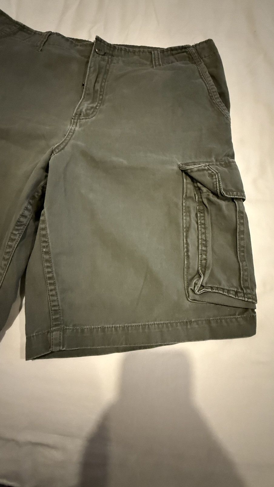 Faded Glory Cargo olive Shorts Size US 36 / EU 52 - 2 Thumbnail