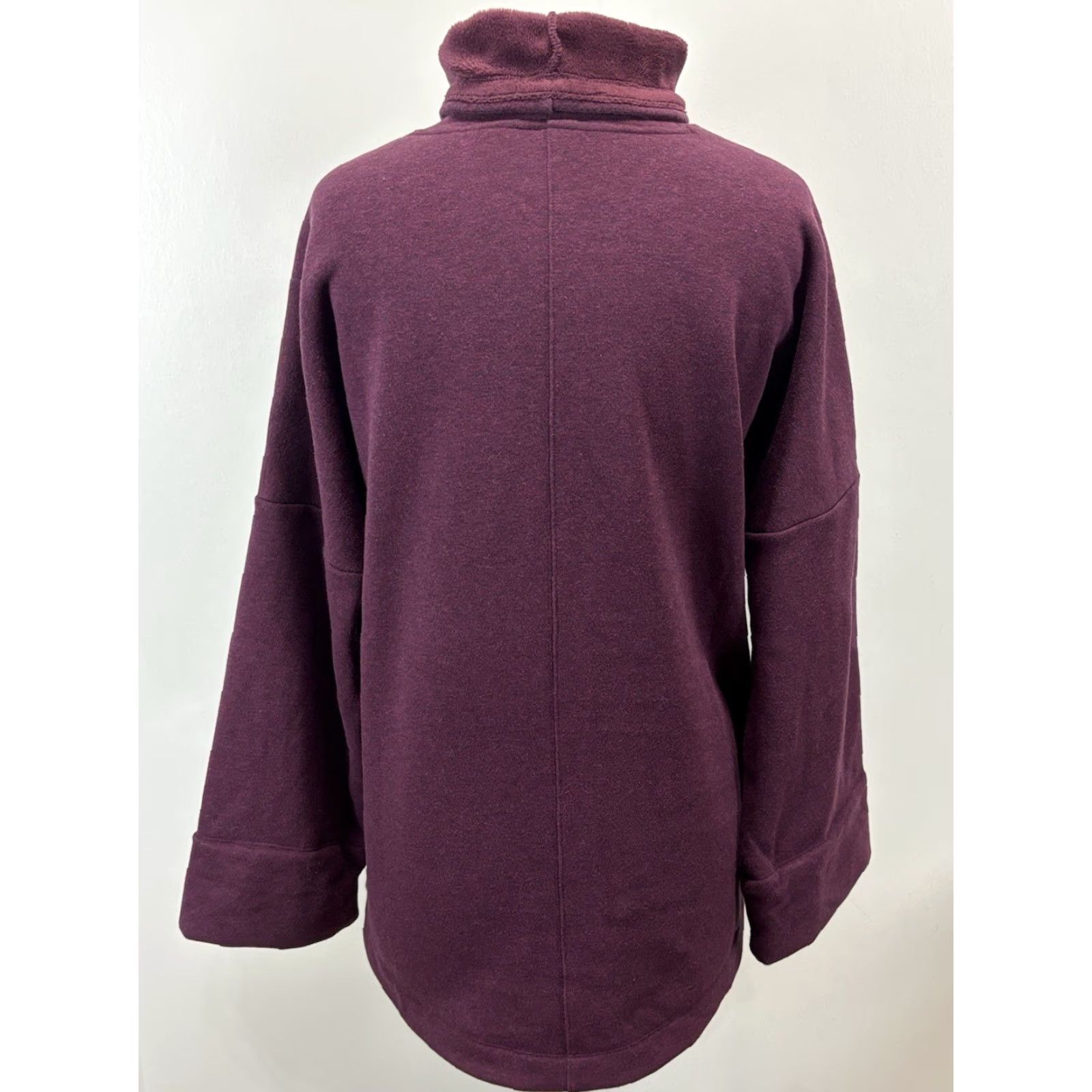 Athleta Athleta Cozy Karma Funnel Neck Oversized Sweatshirt Wine Burgundy Size M Women’s Size M / US 6-8 / IT 42-44 - 3 Thumbnail