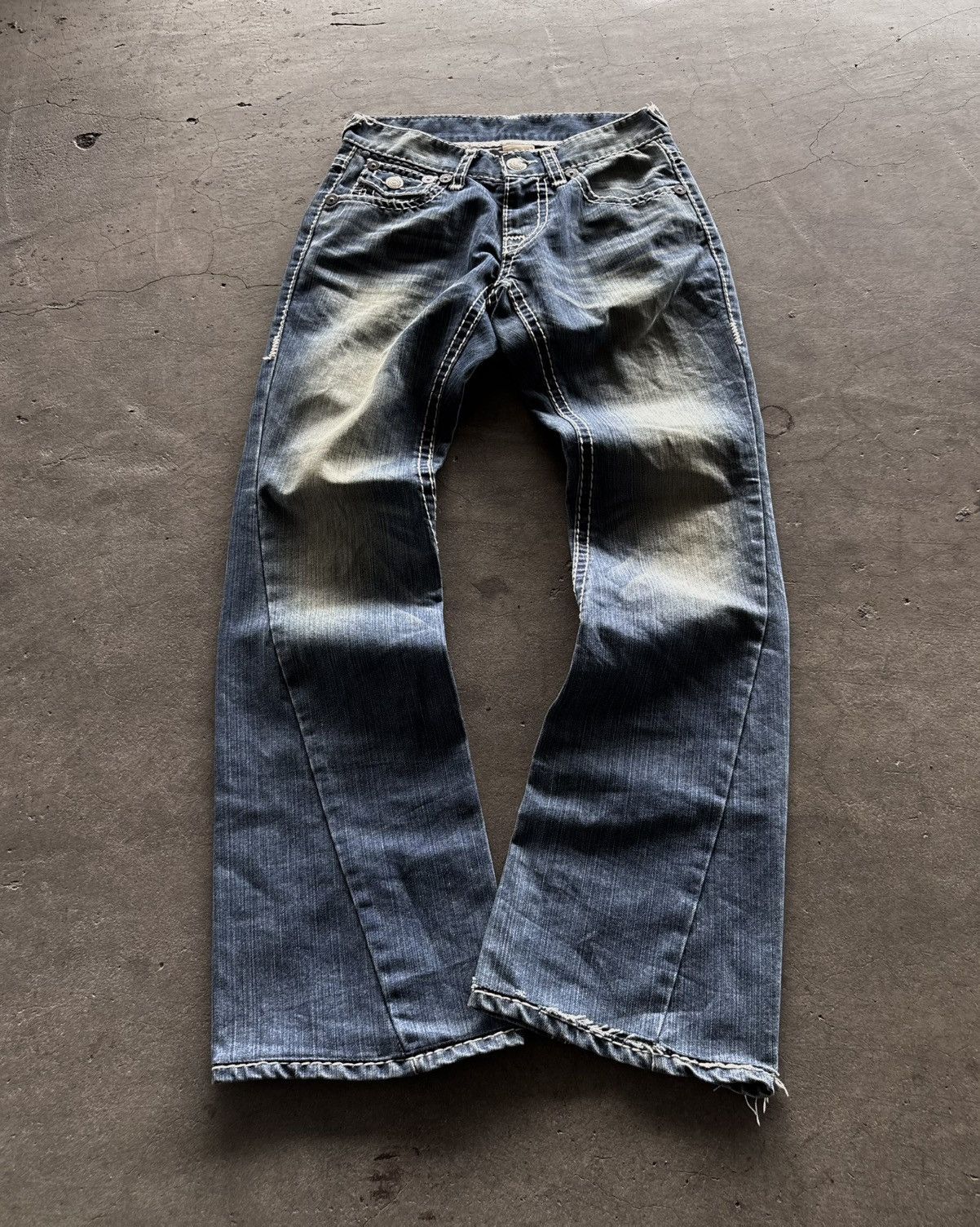 True Religion True Religion Wash Blue Flared Denim Pants Size US 30 / EU 46 - 1 Thumbnail