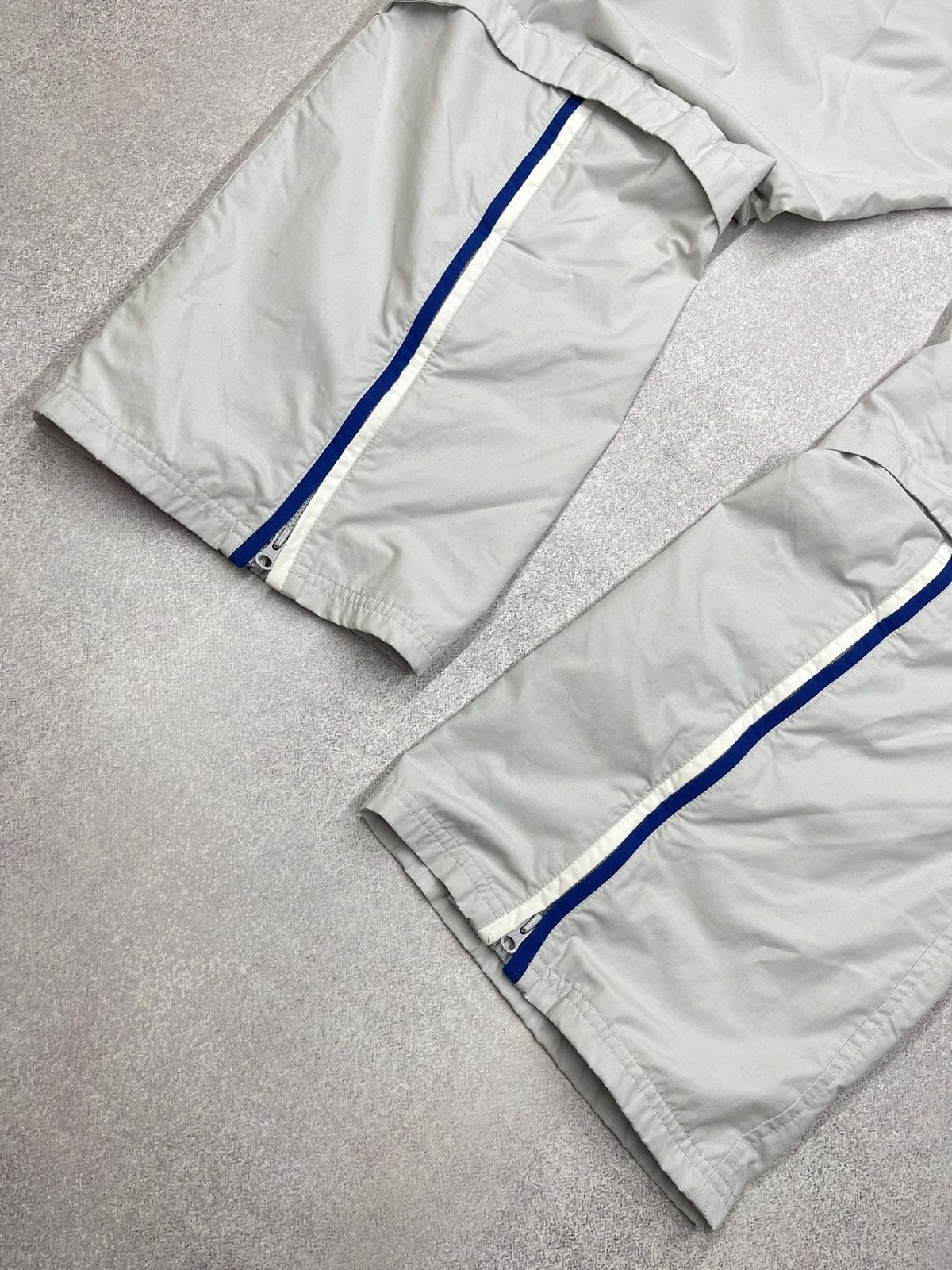 Vintage Vintage Nike Air Force Sweatpants Grey Swoosh Y2K Drill ACG Size US 36 / EU 52 - 10 Thumbnail