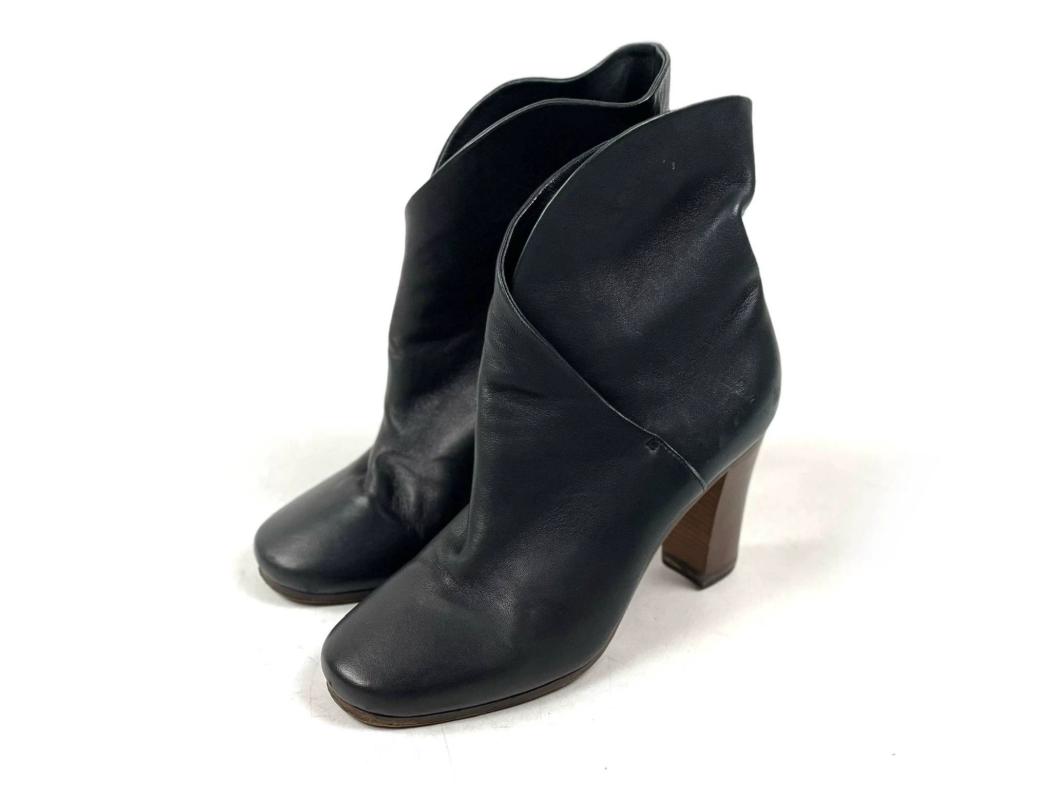 Celine Celine Lambskin Chelsea Boots with Chunky Heels Size US 6 / IT 36 - 1 Thumbnail