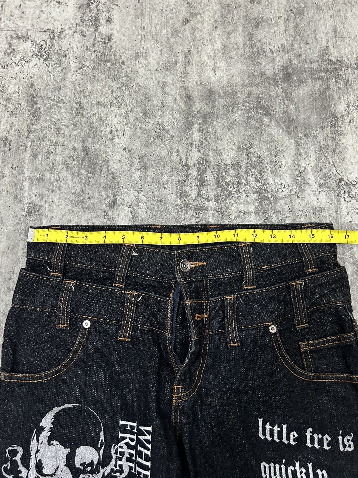 JNCO Japanese Skull Poem Y2k Doublle Waist Short Pants Size US 32 / EU 48 - 11 Thumbnail