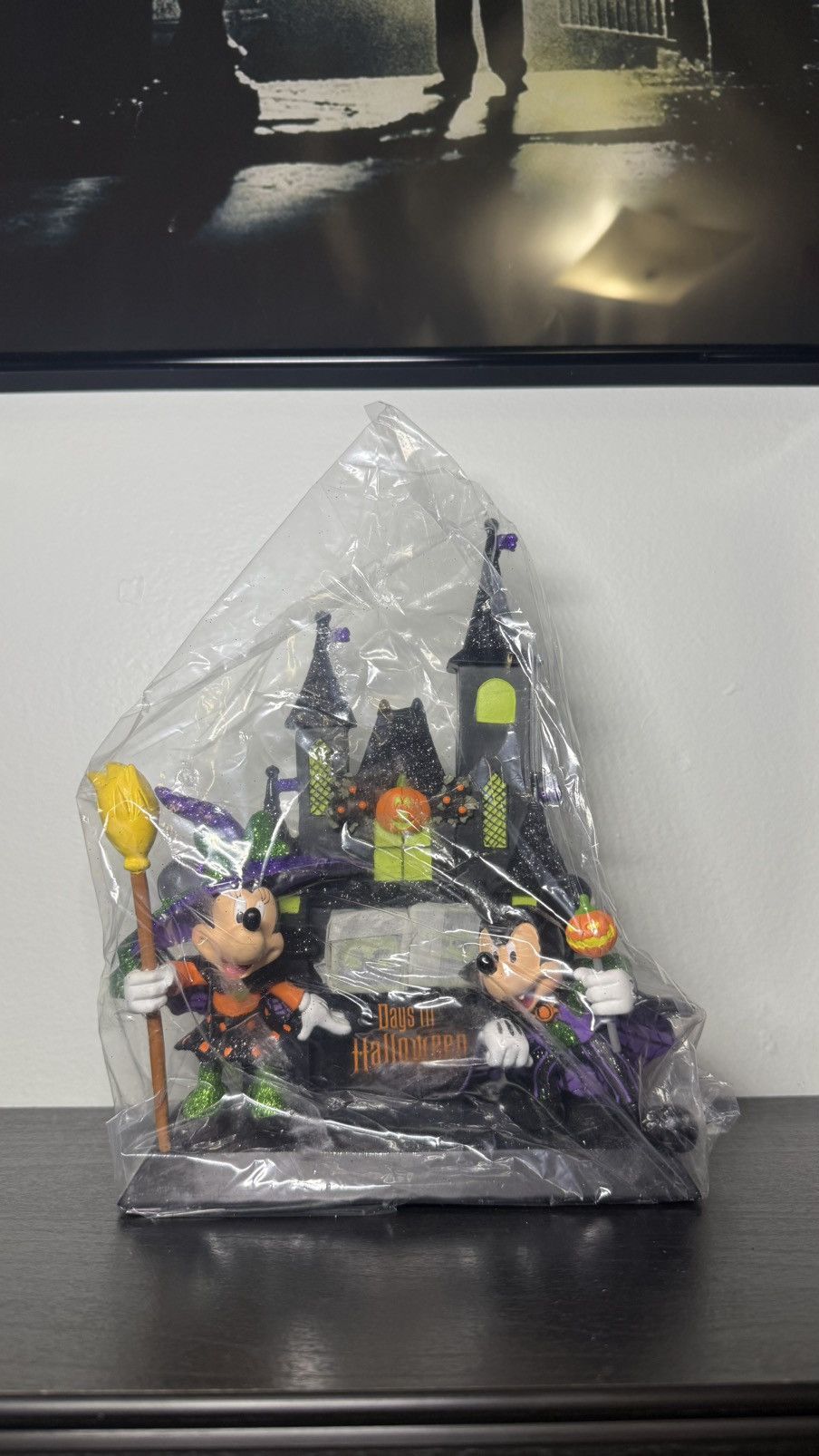 Disney New Rare Vintage Retired Disney Halloween Countdown Calendar Size ONE SIZE - 4 Thumbnail