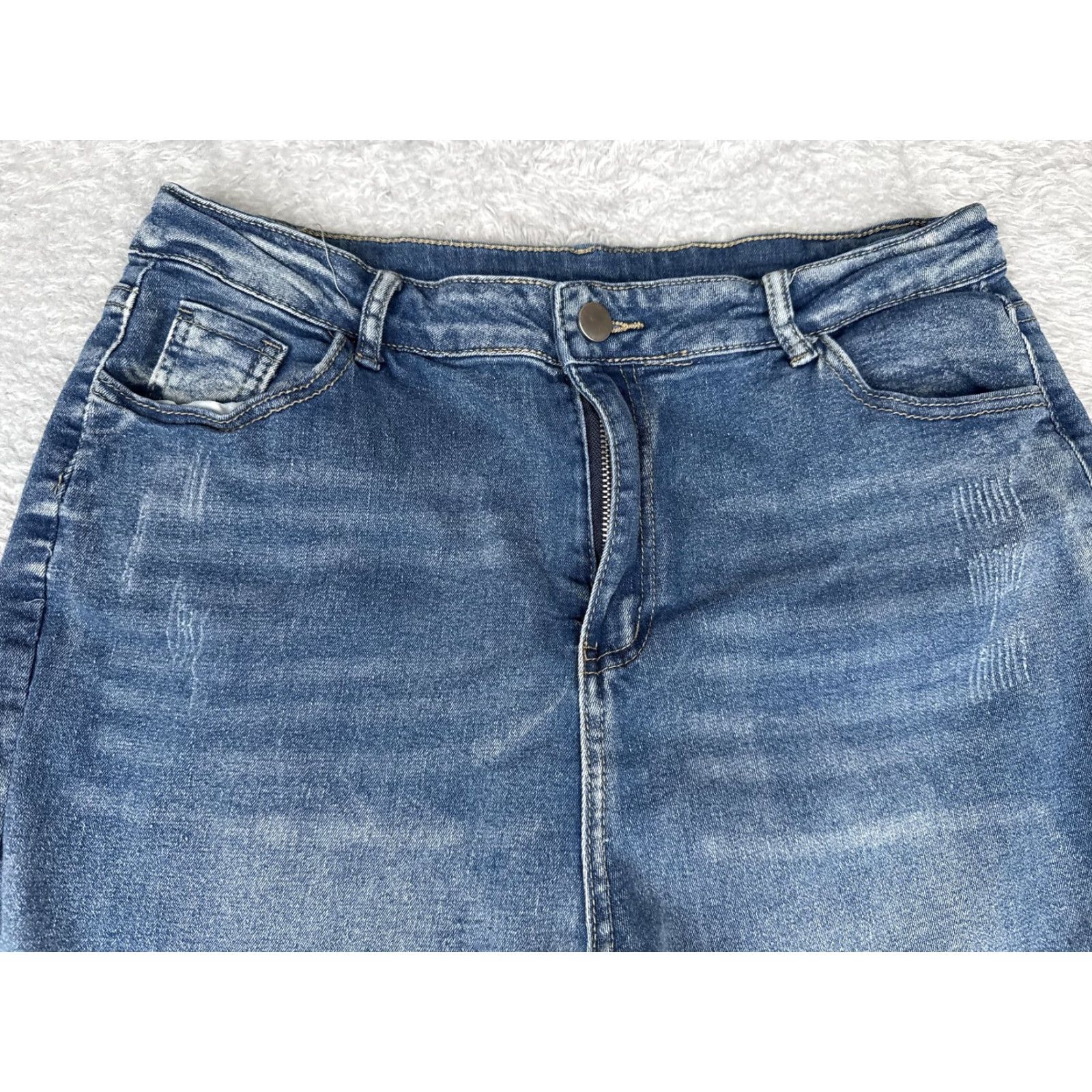 Vintage Blue Jeans Womens 28x30 Straight Leg High Rise Denim Medium Wash Classic Fit Size 28" / US 6 / IT 42 - 4 Thumbnail