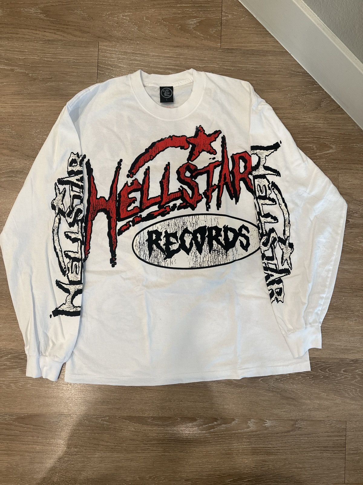 HELLSTAR HELLSTAR STUDIOS RECORDS LONGSLEEVE WHITE T-SHIRT Size US L / EU 52-54 / 3 - 1 Thumbnail