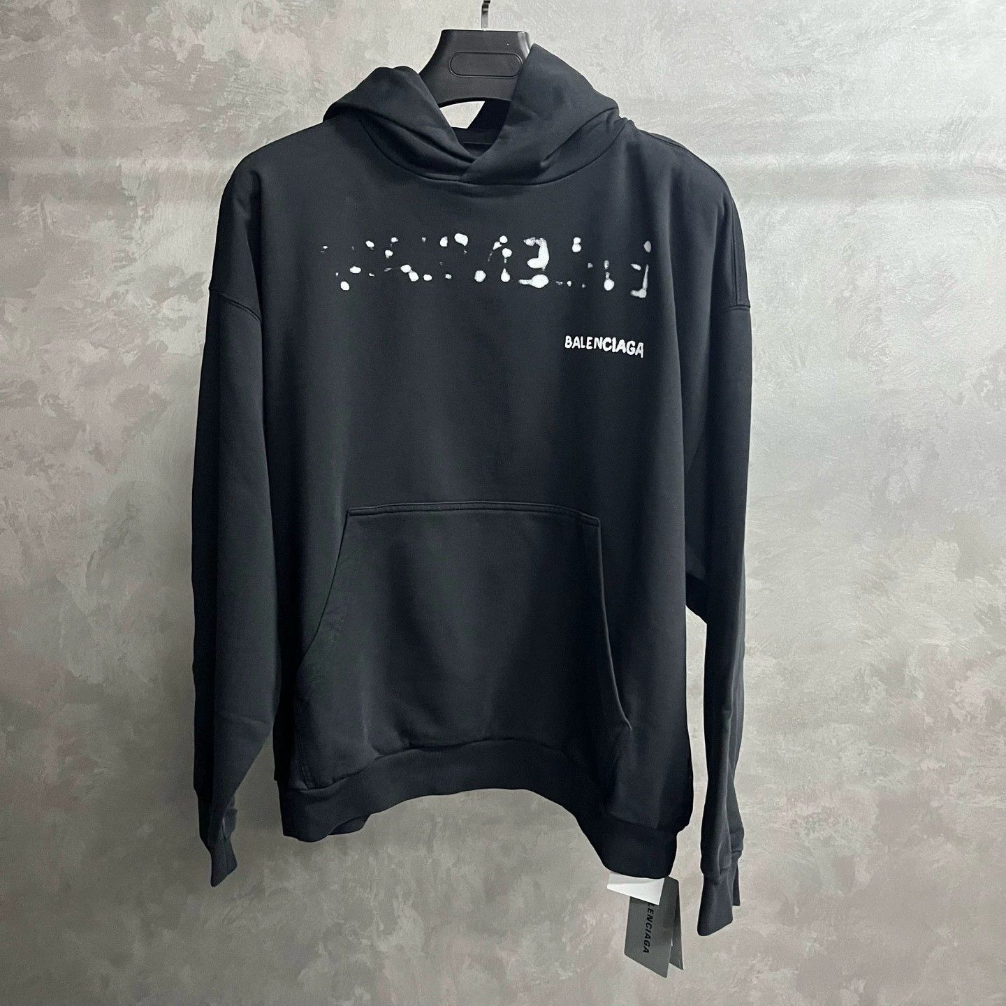 Balenciaga balenciaga black printed pullover hoodie Size US XS / EU 42 / 0 - 1 Thumbnail
