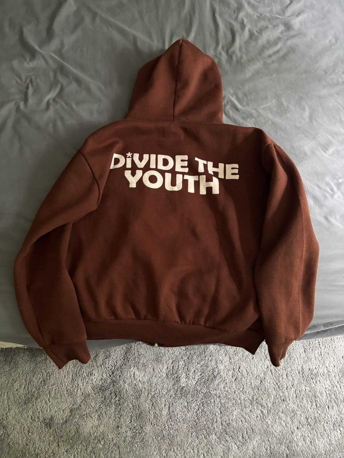 Other Full Zip Sweatshirts YLSK & Divide the Youth Size US L / EU 52-54 / 3 - 5 Thumbnail