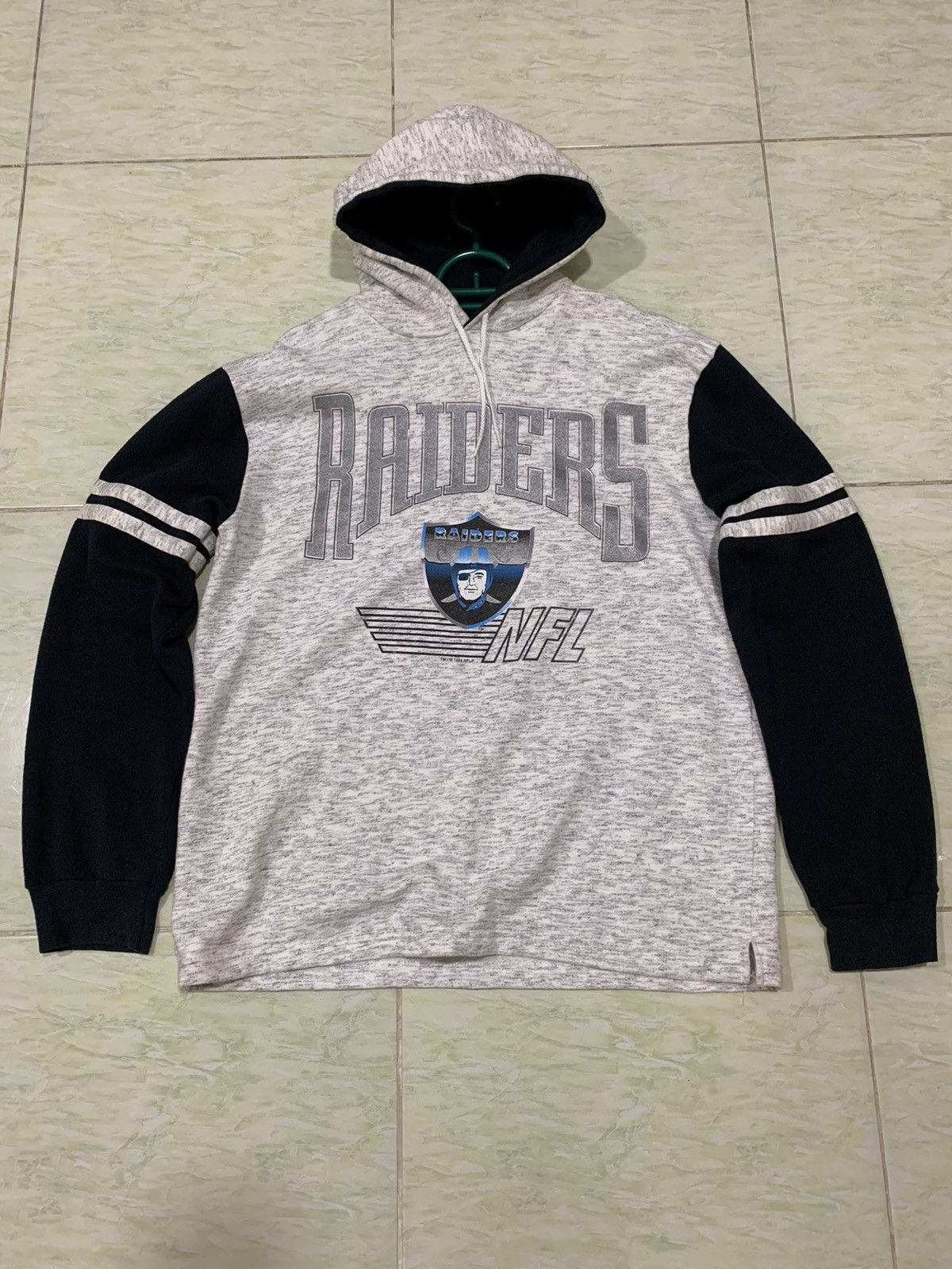 NFL Vintage 1994 NFL Los Angeles Raiders hoodie Size US XL / EU 56 / 4 - 1 Thumbnail