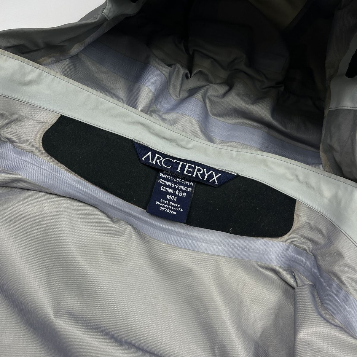 Arc'teryx × Vintage Vintage 2003 Arc teryx Sidewinder Gore Tex XCR Jacket White Size M / US 6-8 / IT 42-44 - 9 Thumbnail
