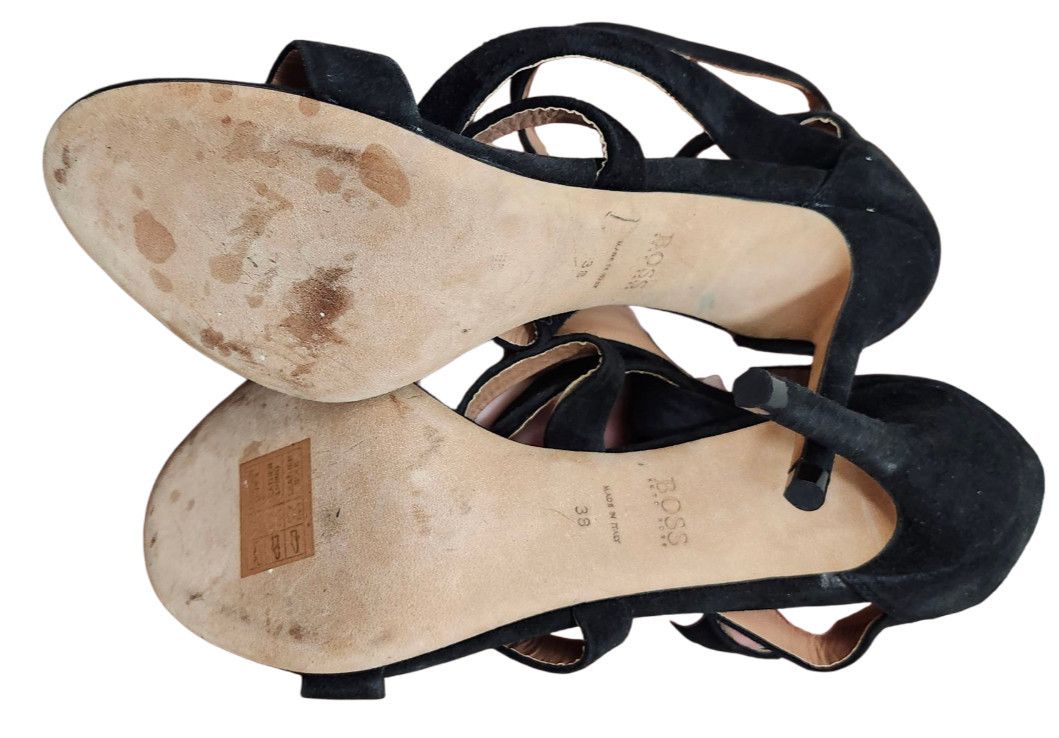 Hugo Boss BOSS Hugo Boos GRACE Black Suede Sandals Heels 38/7.5 Size US 7.5 / IT 37.5 - 8 Thumbnail