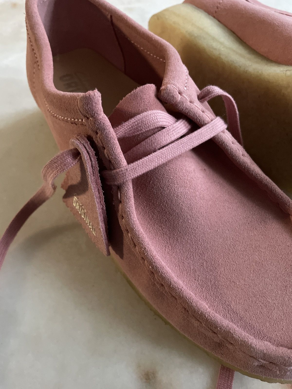 Clarks WALLABEE CLARKS ORIGINALS BLUSH PINK SUEDE SHOES Size US 9.5 / IT 39.5 - 7 Thumbnail