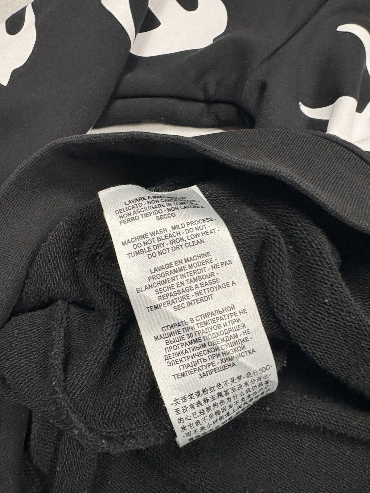 Alexander McQueen McQ Alexander McQueen Swallow Print Sweatshirt Black Size L Size US L / EU 52-54 / 3 - 11 Thumbnail