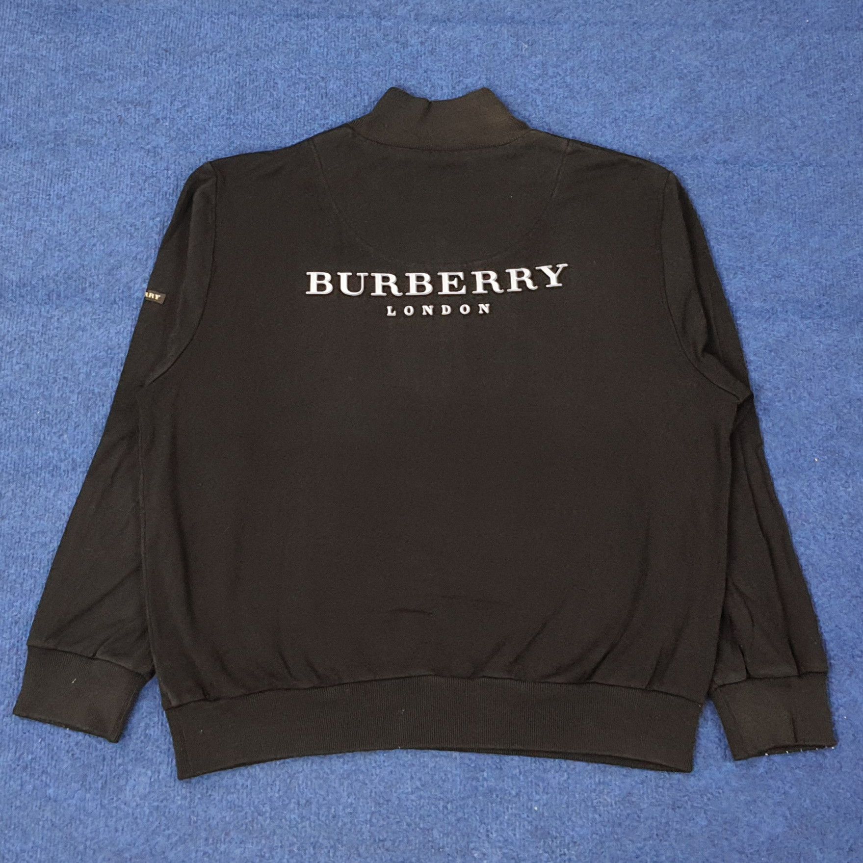 Vintage Burberry Custom Logo Half Zipper Sweatshirt C247N16