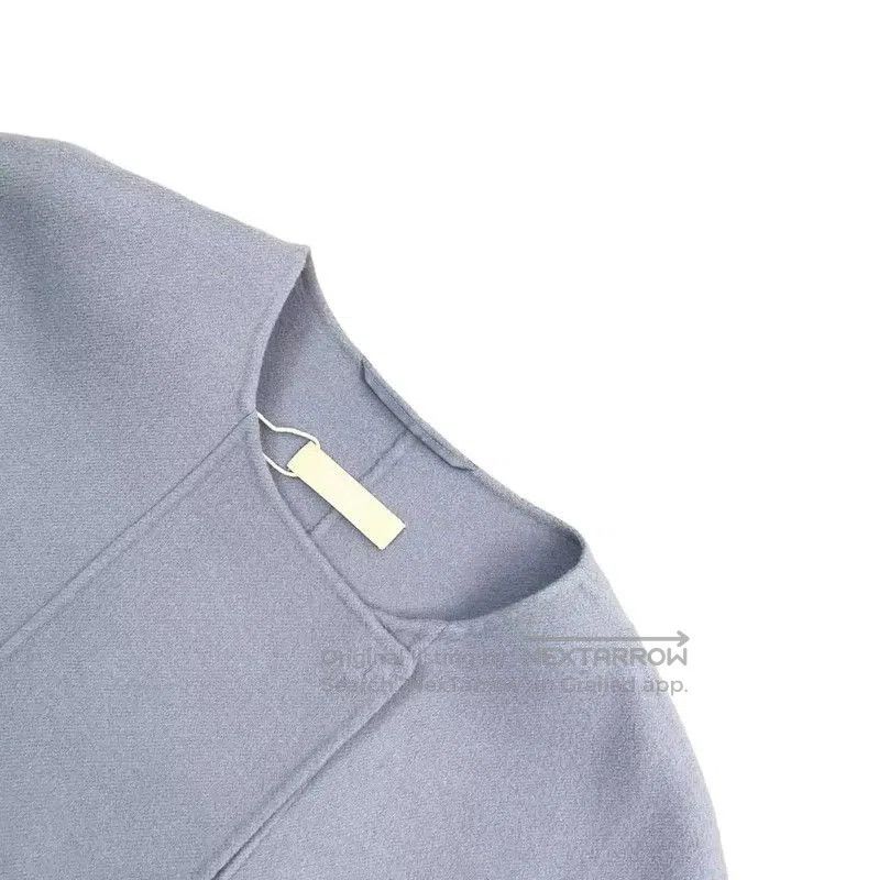 MaxMara Stylish Blue Women's Coat .
