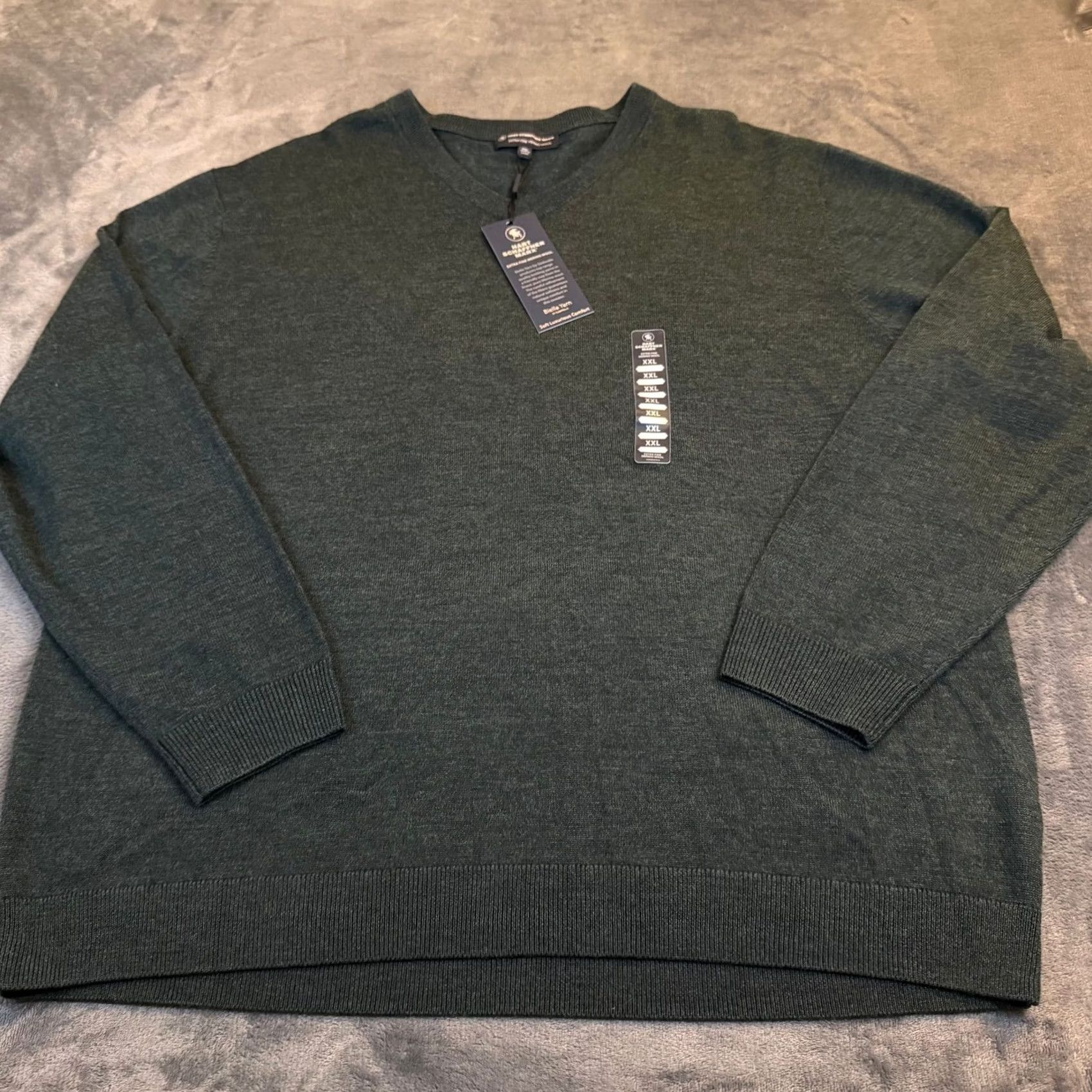 Hart Schaffner Marx Hart Schaffner Marx Biella Yarn Sweater Mens XXL Green Merino Wool V-Neck NWT Size US XXL / EU 58 / 5 - 3 Thumbnail
